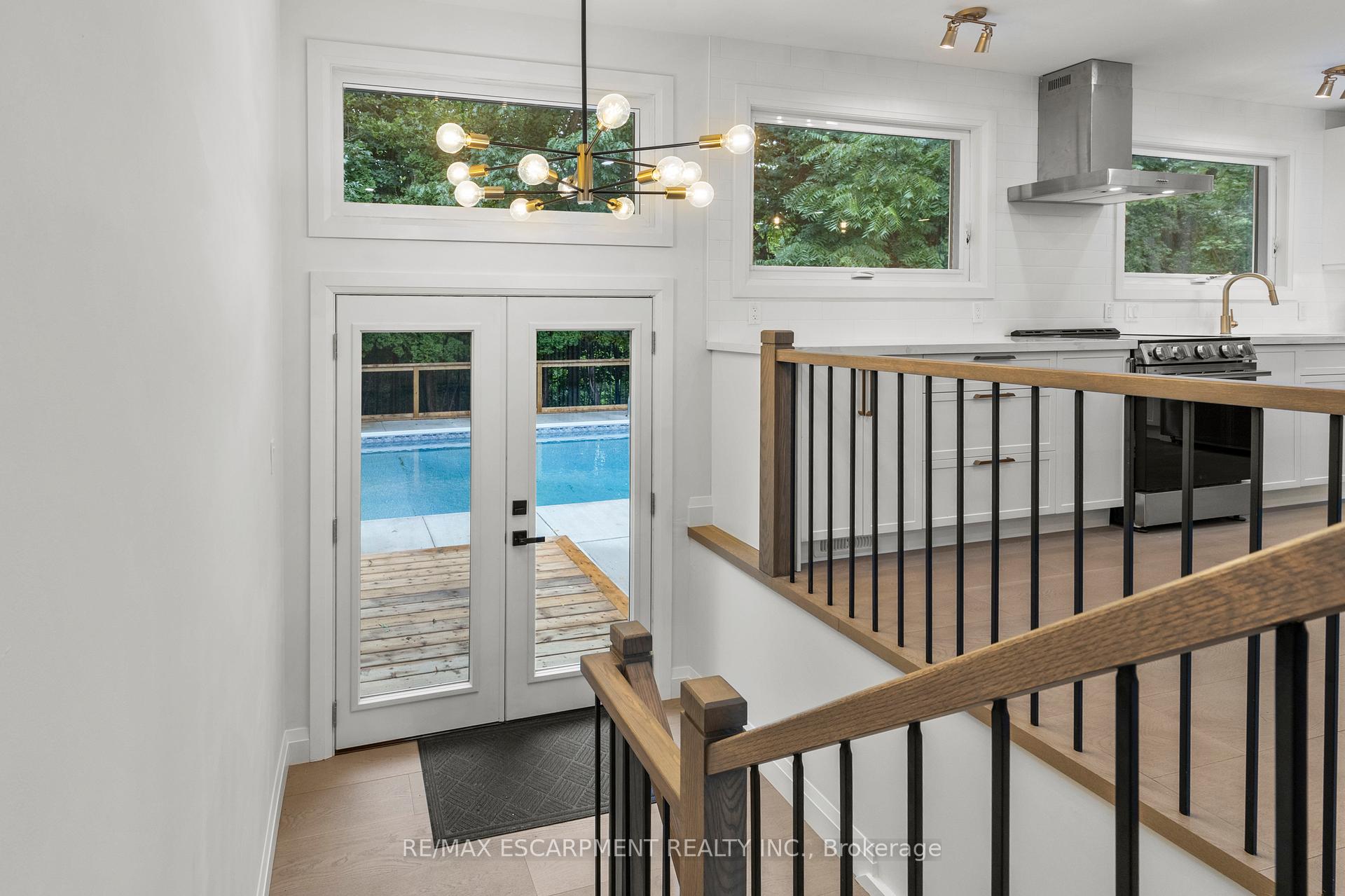Photo 24 of 36 Spring Garden Boulevard, St. Catharines, Lakeshore — HOMEH