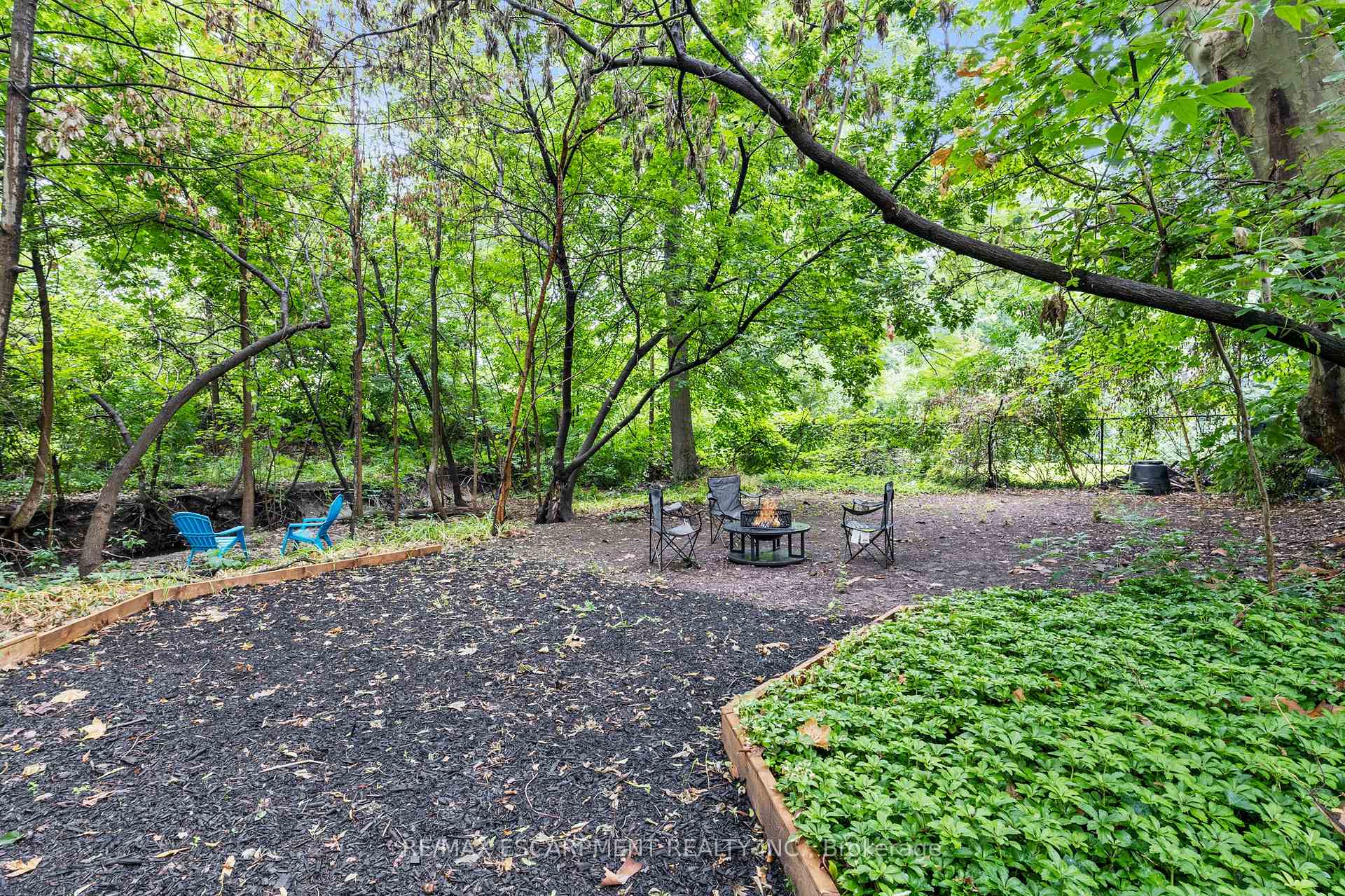 Photo 30 of 36 Spring Garden Boulevard, St. Catharines, Lakeshore — HOMEH
