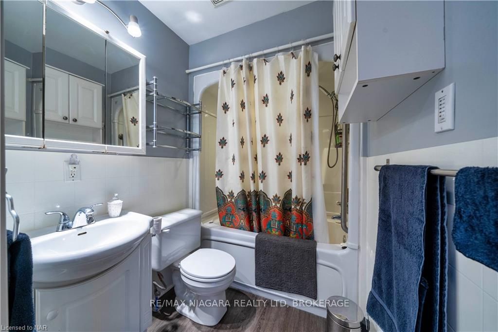 Photo 38 of 63 Rodman Street, St. Catharines, Downtown — HOMEH