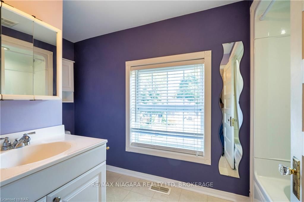 Photo 23 of 63 Rodman Street, St. Catharines, Downtown — HOMEH
