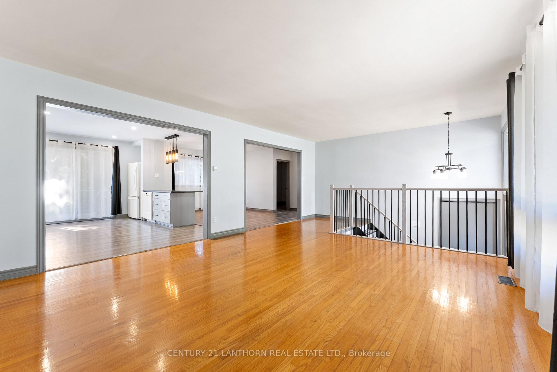 Photo 3 of 59 Nicholas Street, Quinte West, Trenton Ward — HOMEH