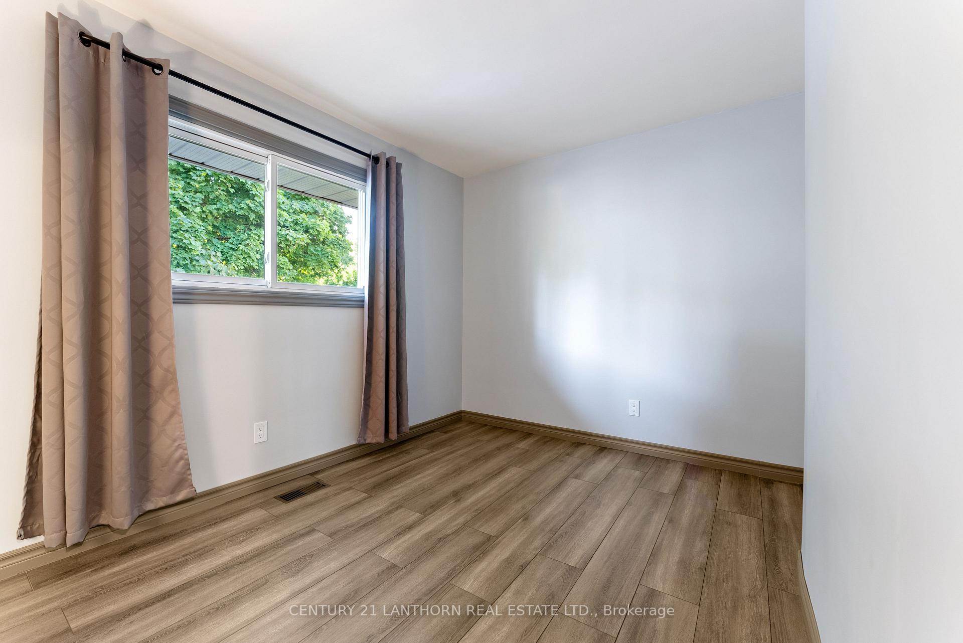 Photo 9 of 59 Nicholas Street, Quinte West, Trenton Ward — HOMEH