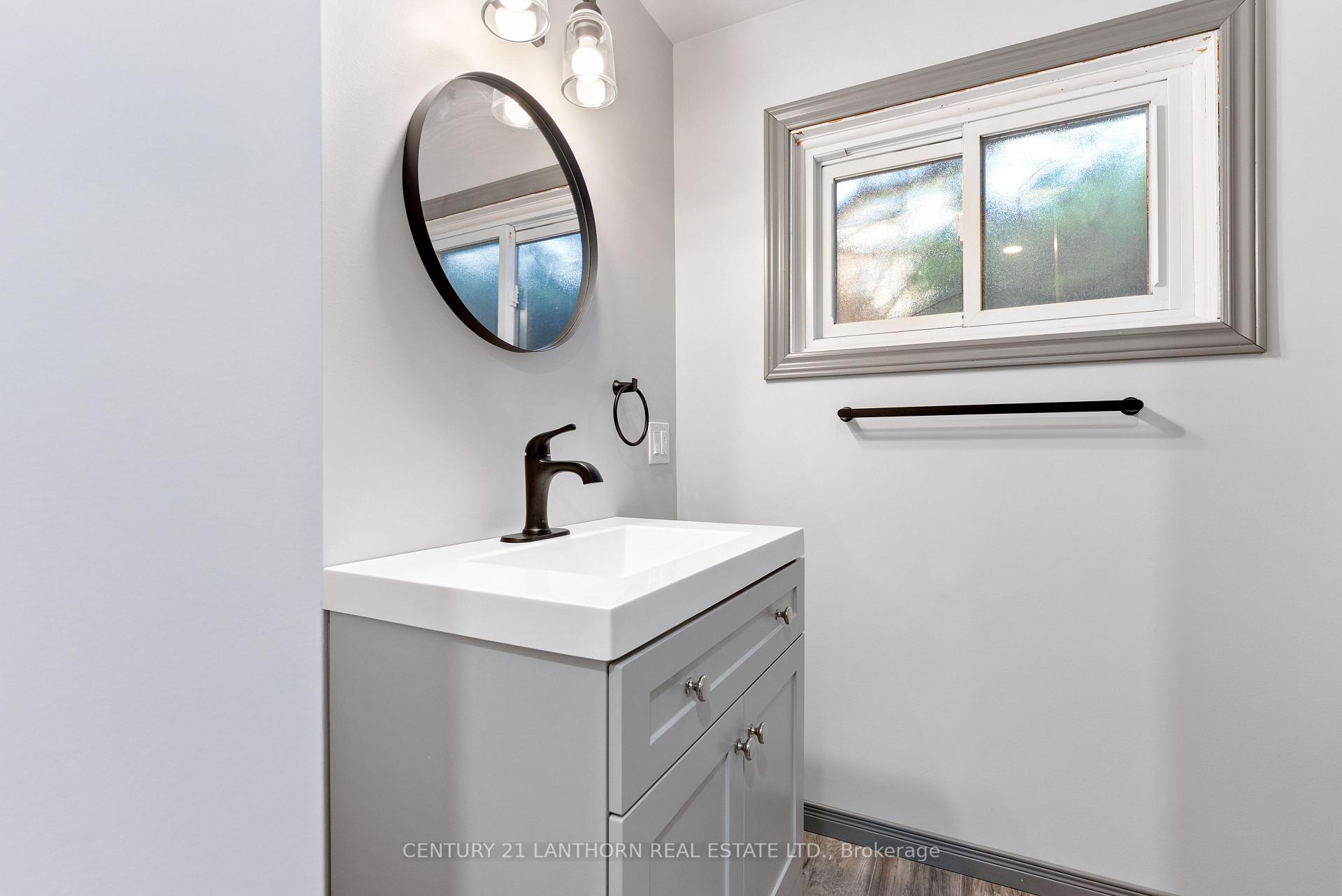 Photo 30 of 59 Nicholas Street, Quinte West, Trenton Ward — HOMEH