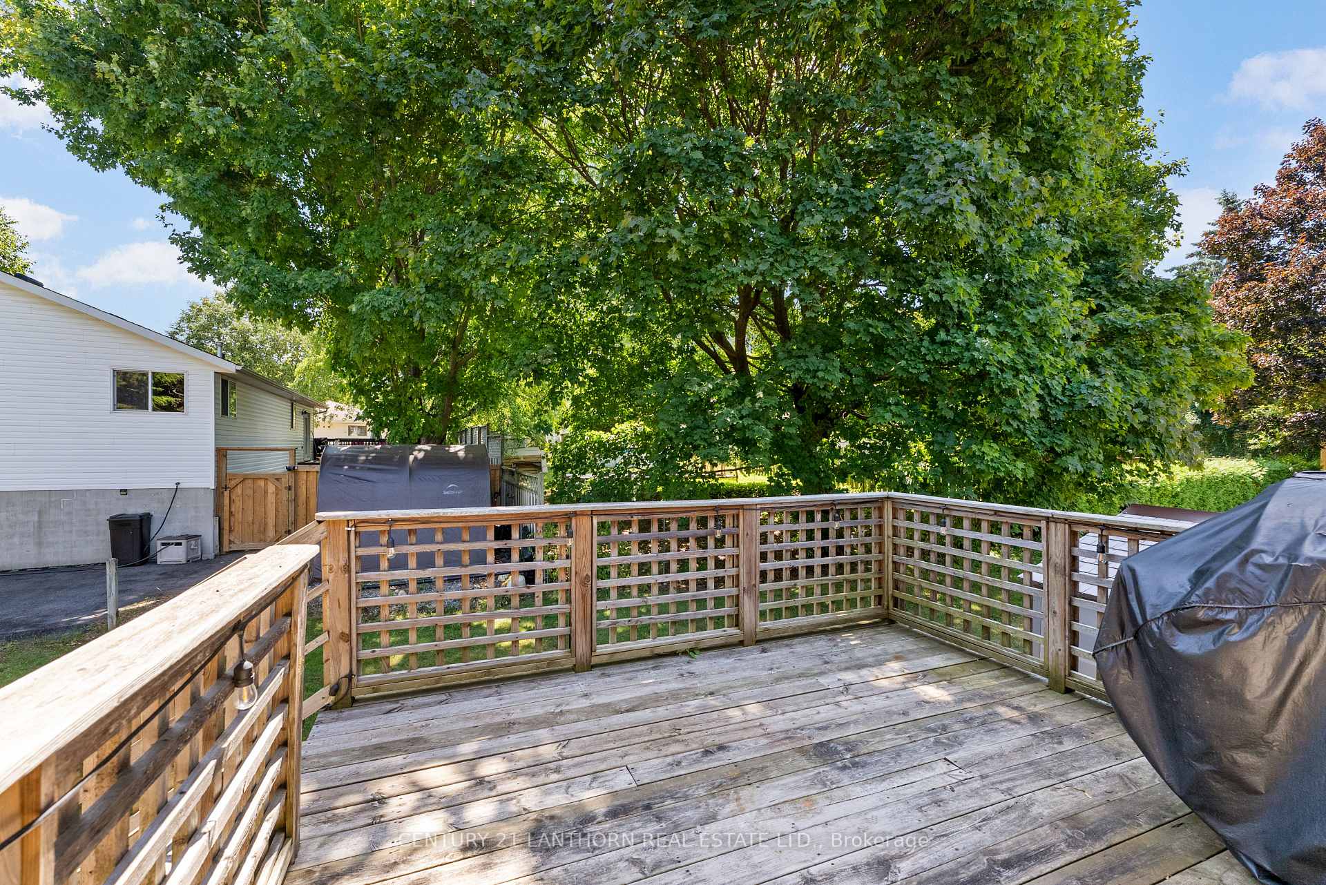 Photo 33 of 59 Nicholas Street, Quinte West, Trenton Ward — HOMEH