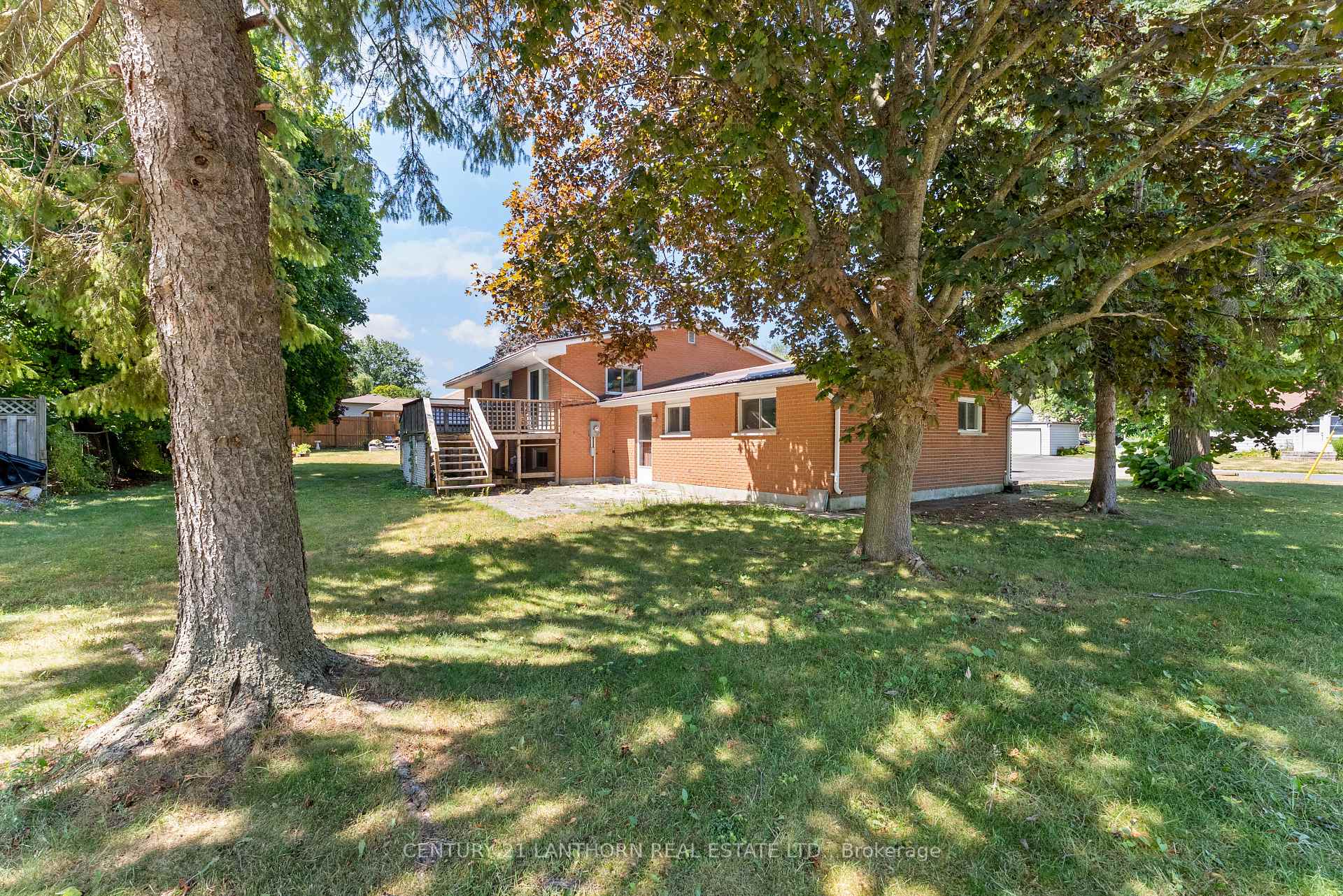 Photo 23 of 59 Nicholas Street, Quinte West, Trenton Ward — HOMEH