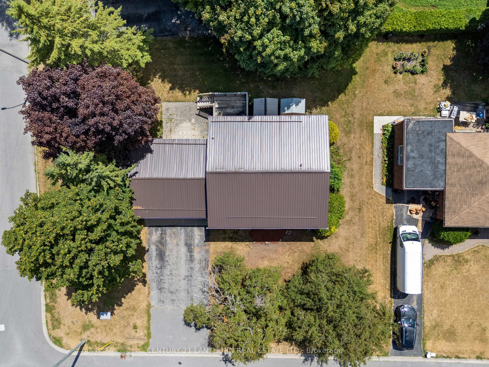 Photo 35 of 59 Nicholas Street, Quinte West, Trenton Ward — HOMEH