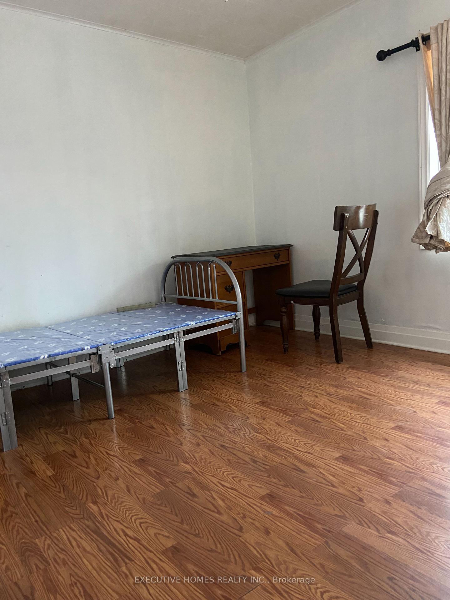 Photo 31 of 793 Barton Street, Hamilton, Stoney Creek — HOMEH