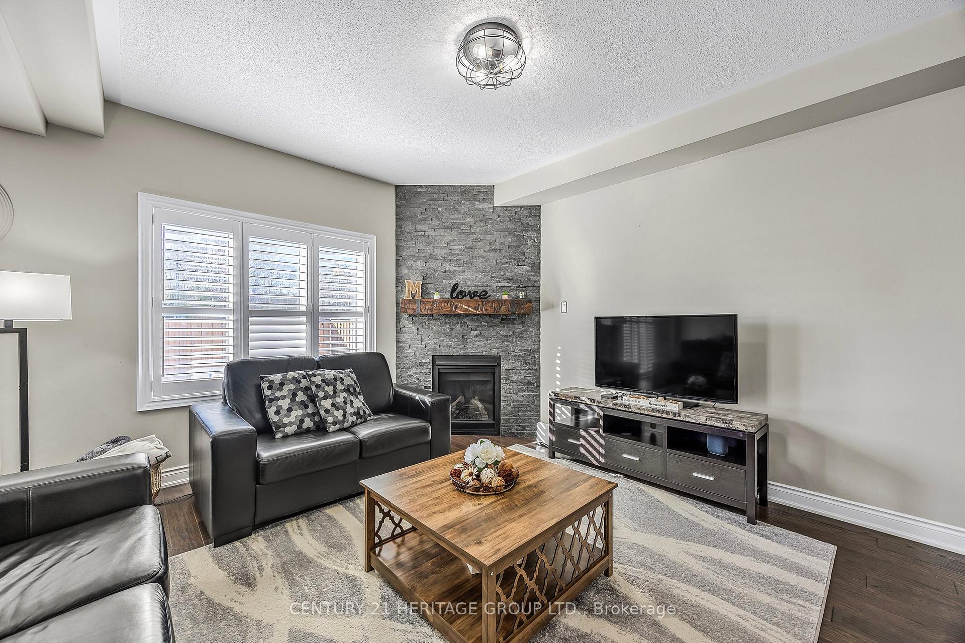 Photo 12 of 1144 Stantin Street, Innisfil, Lefroy — HOMEH
