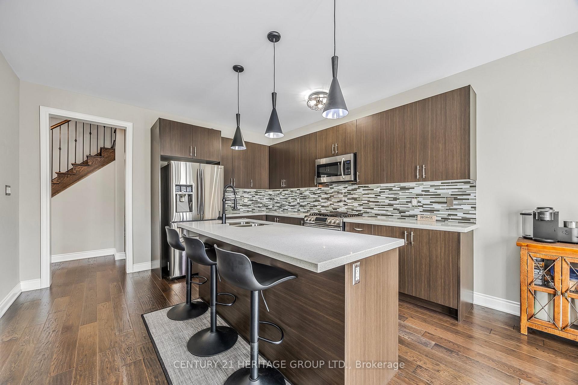 Photo 10 of 1144 Stantin Street, Innisfil, Lefroy — HOMEH