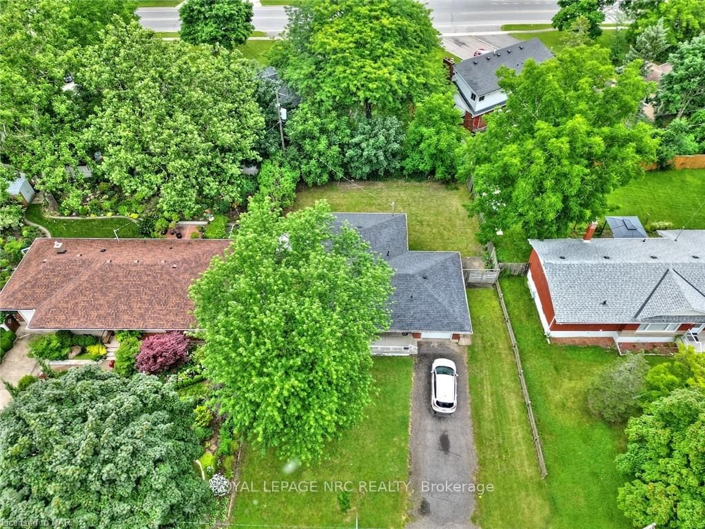 Photo 5 of 5 East Hampton Road, St. Catharines, Glendale/Glenridge — HOMEH