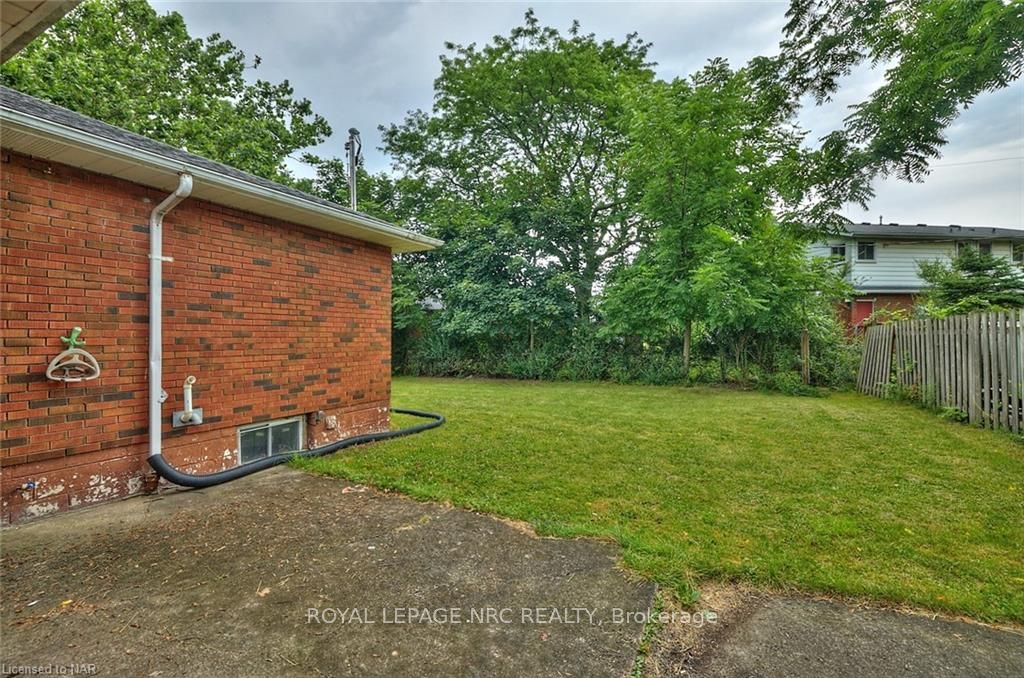 Photo 16 of 5 East Hampton Road, St. Catharines, Glendale/Glenridge — HOMEH