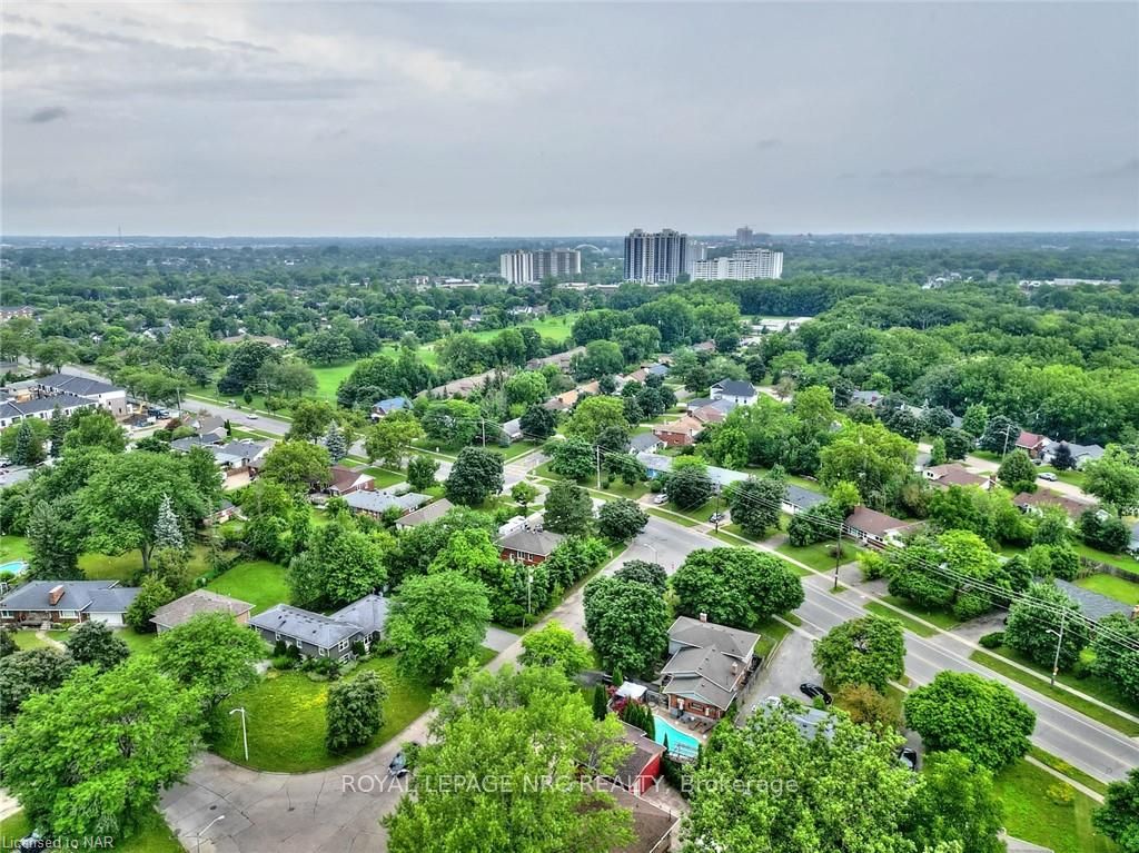 Photo 22 of 5 East Hampton Road, St. Catharines, Glendale/Glenridge — HOMEH
