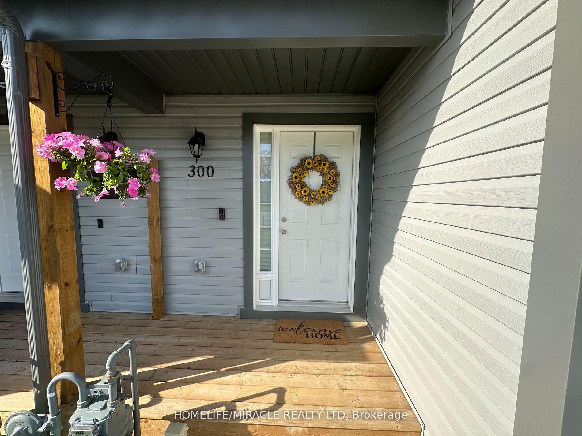 Photo 2 of 300 daffodil Court, Gravenhurst, Muskoka (S) — HOMEH