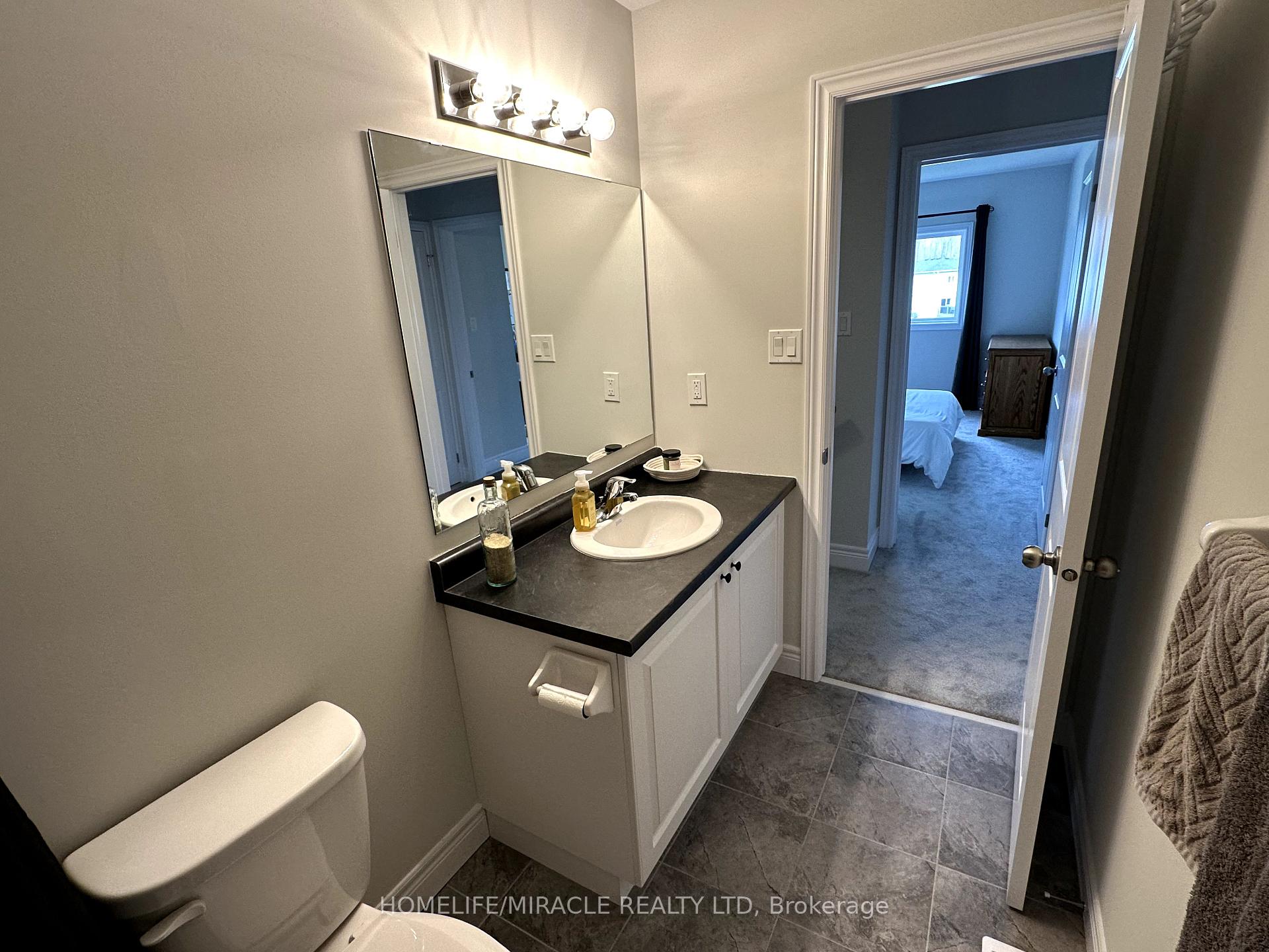 Photo 17 of 300 daffodil Court, Gravenhurst, Muskoka (S) — HOMEH