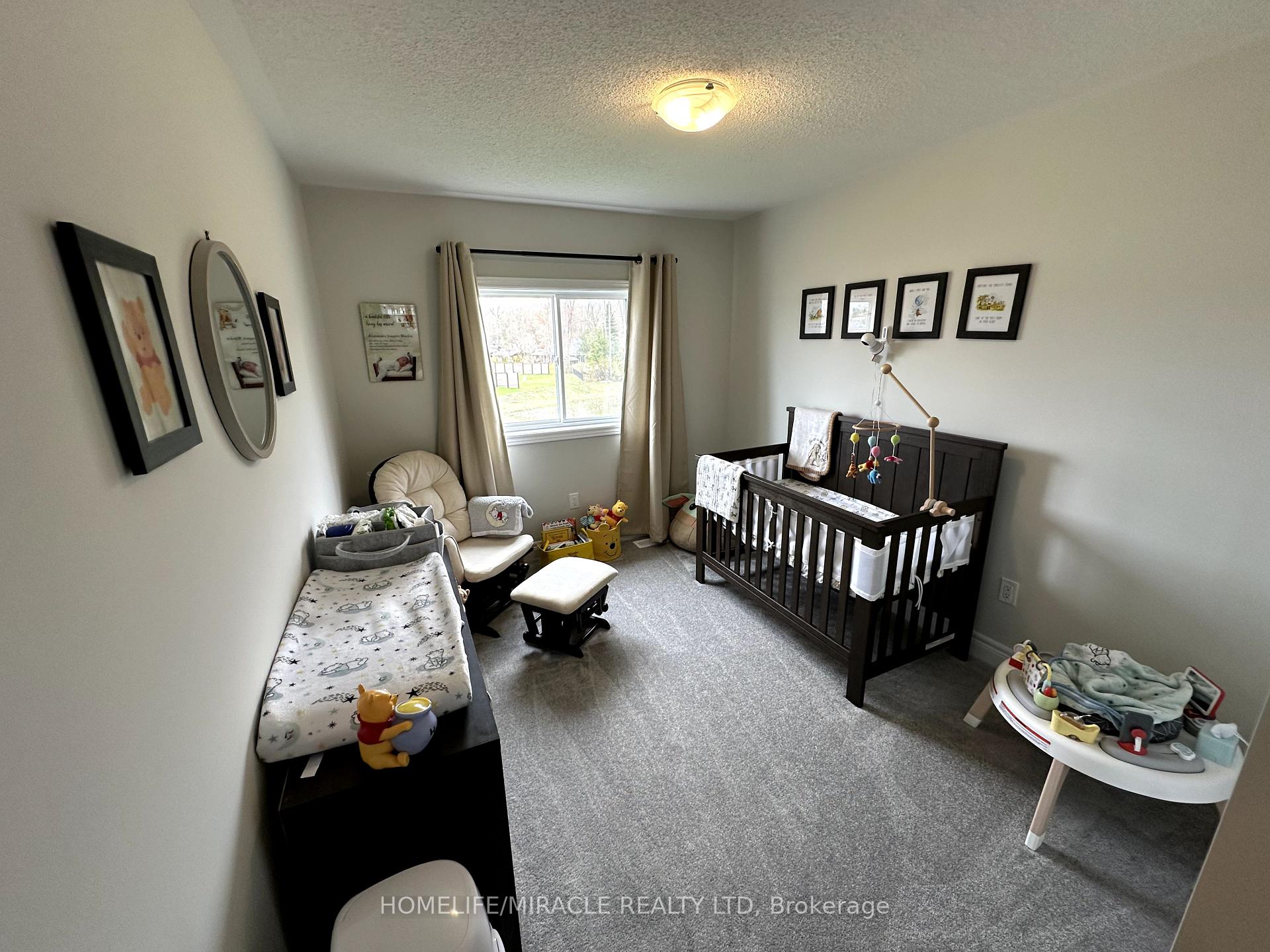 Photo 7 of 300 daffodil Court, Gravenhurst, Muskoka (S) — HOMEH