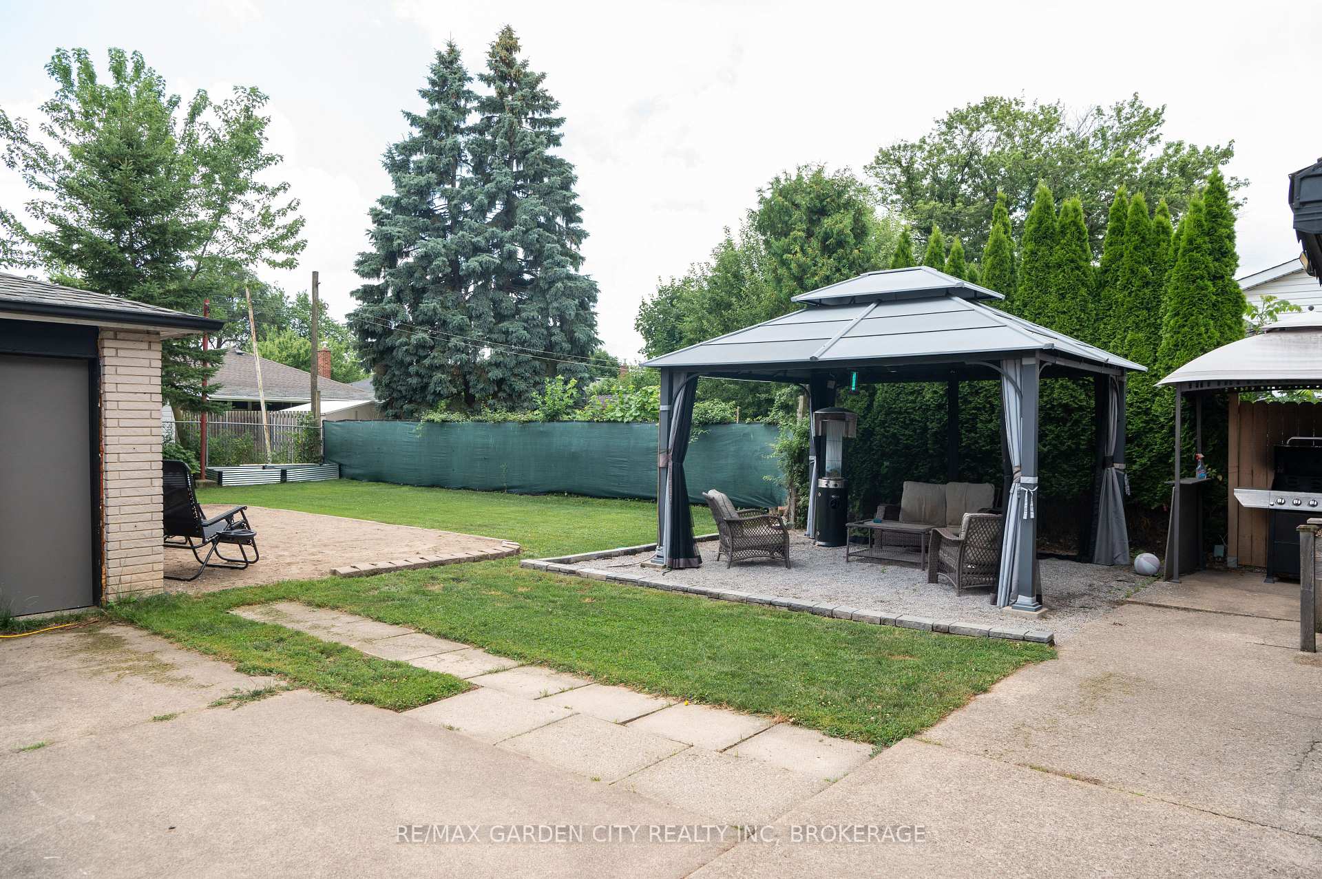 Photo 30 of 37 Mcdonald Avenue, Thorold, Thorold Downtown — HOMEH