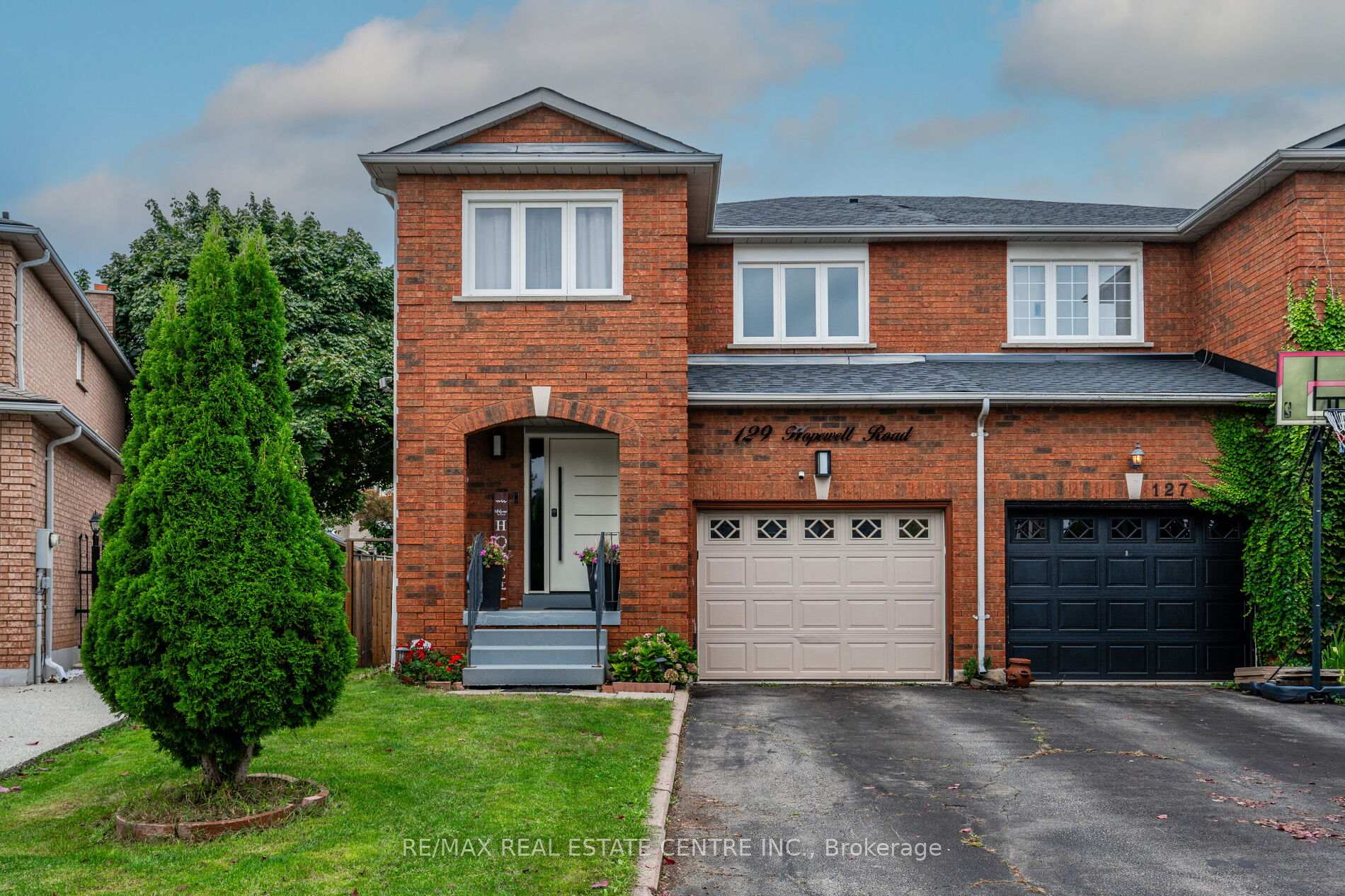 Front of 129 Hopewell Road