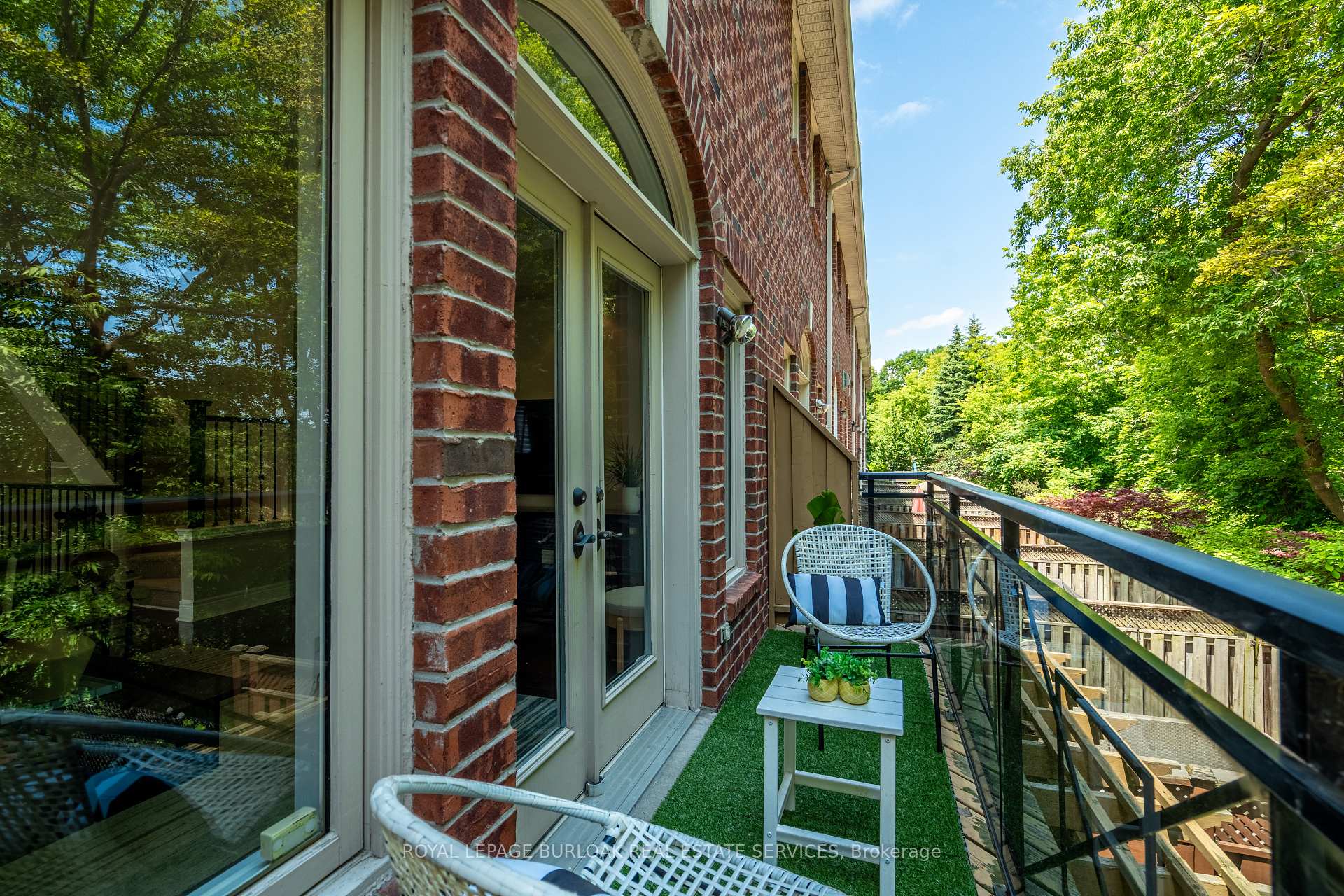 Photo 16 of 5J Brussels Street, Etobicoke, Stonegate-Queensway — HOMEH
