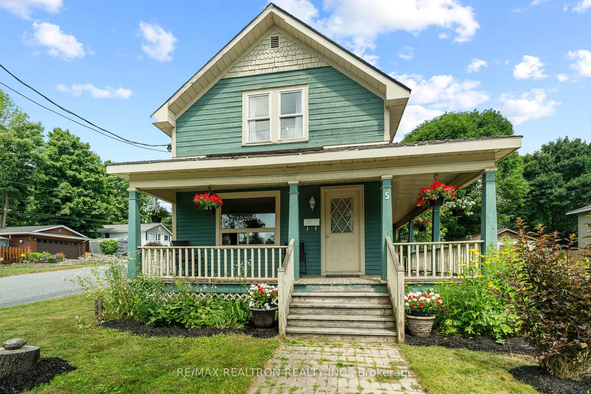 Front of 5 Winnifred Avenue