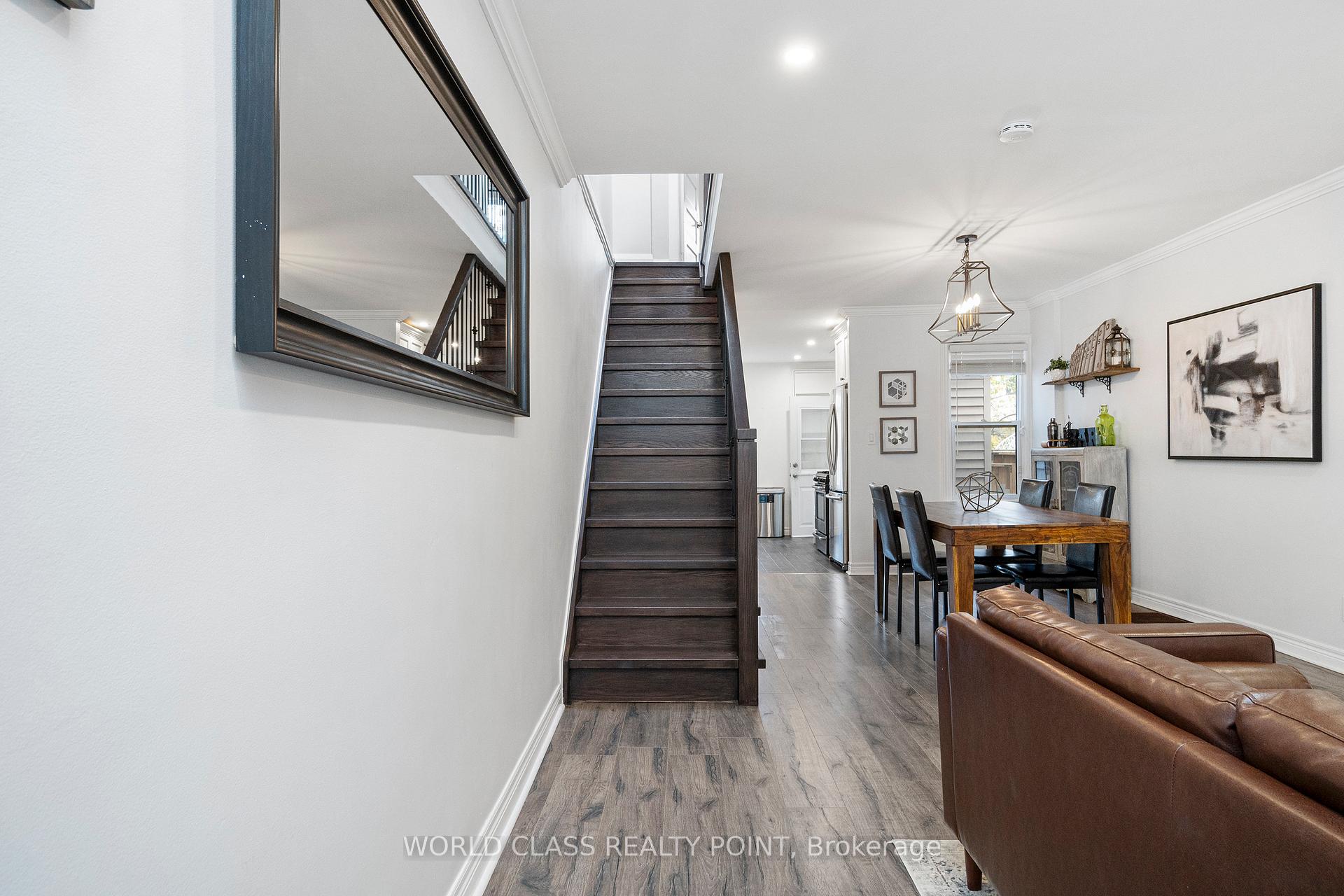 Photo 6 of 103 Kent Road, Toronto, Greenwood-Coxwell — HOMEH