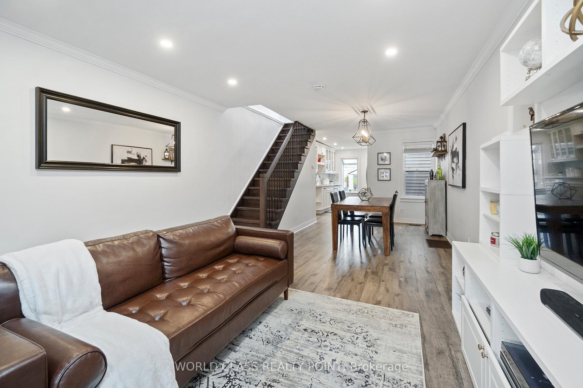 Photo 40 of 103 Kent Road, Toronto, Greenwood-Coxwell — HOMEH