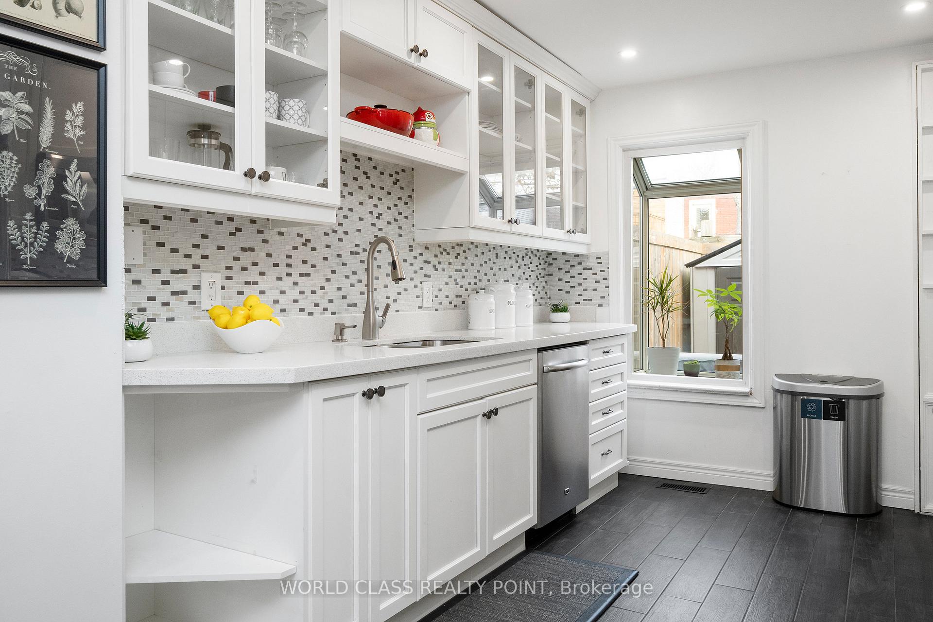 Photo 14 of 103 Kent Road, Toronto, Greenwood-Coxwell — HOMEH