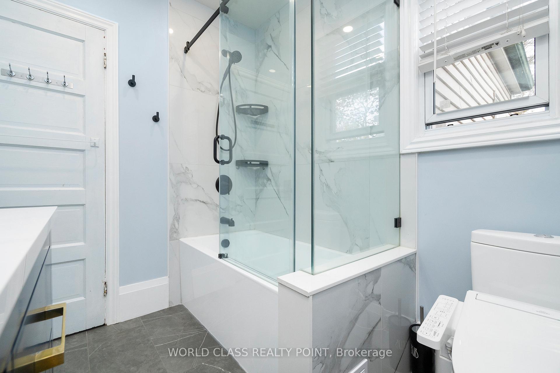 Photo 25 of 103 Kent Road, Toronto, Greenwood-Coxwell — HOMEH