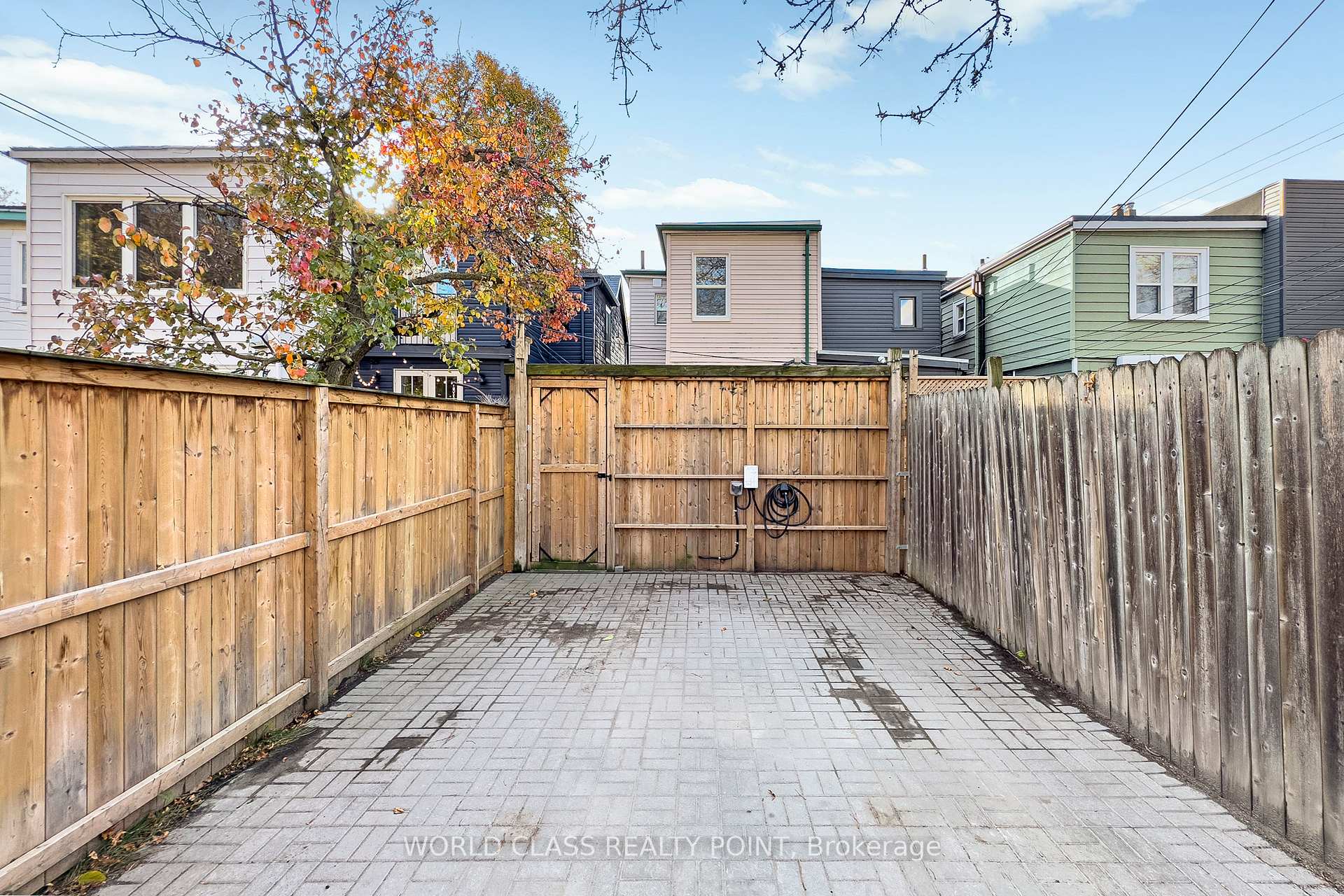 Photo 32 of 103 Kent Road, Toronto, Greenwood-Coxwell — HOMEH