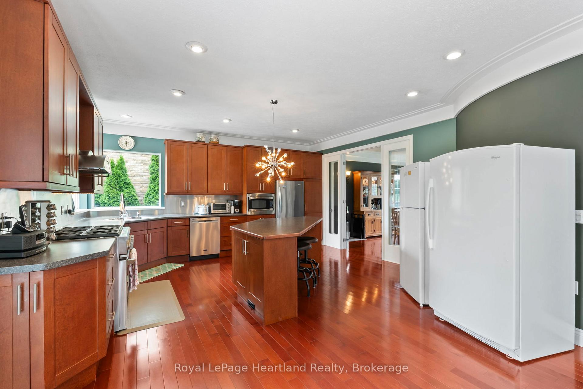 Photo 12 of 169 Park Drive, North Huron, Wingham — HOMEH