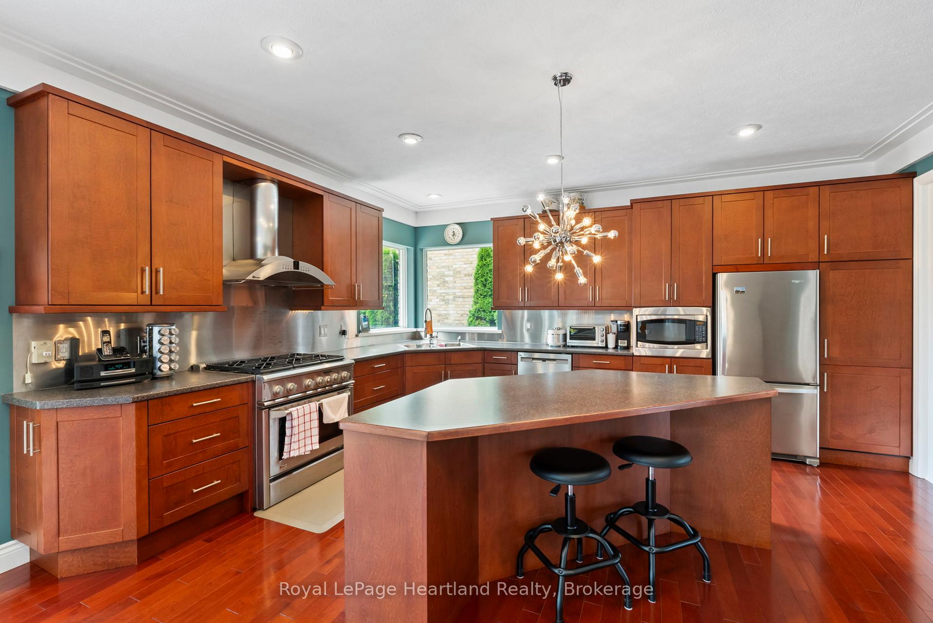 Photo 47 of 169 Park Drive, North Huron, Wingham — HOMEH