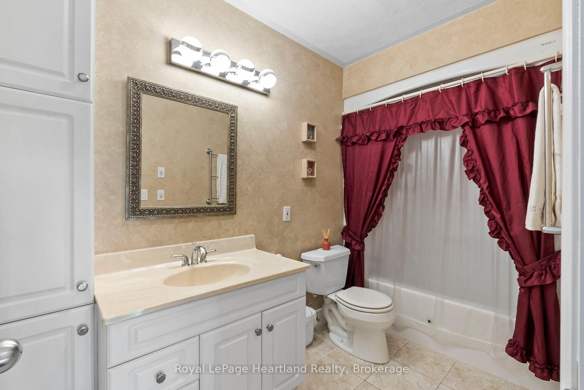 Photo 16 of 169 Park Drive, North Huron, Wingham — HOMEH