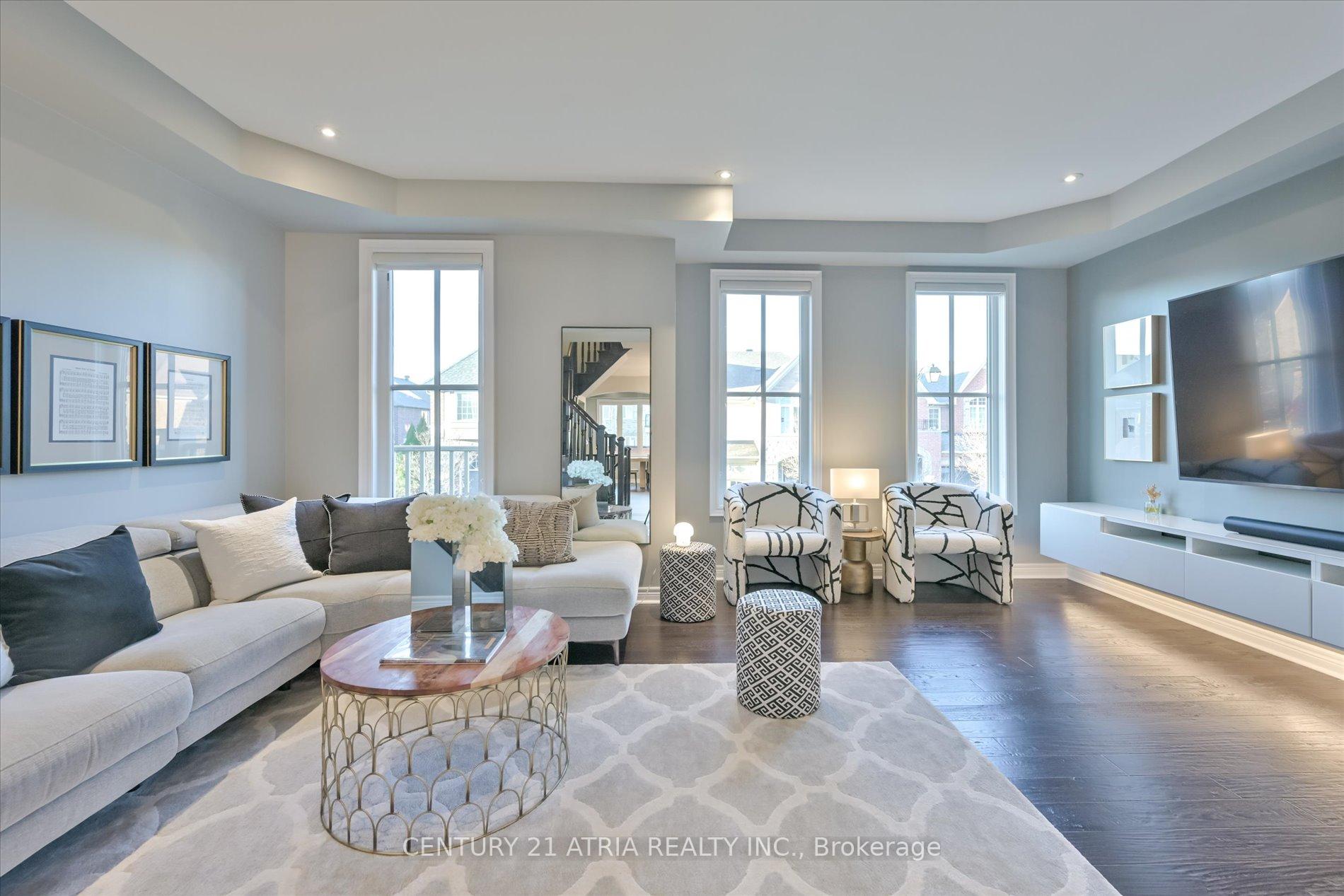 Photo 3 of 13 Earnshaw Drive, Markham, Victoria Square — HOMEH