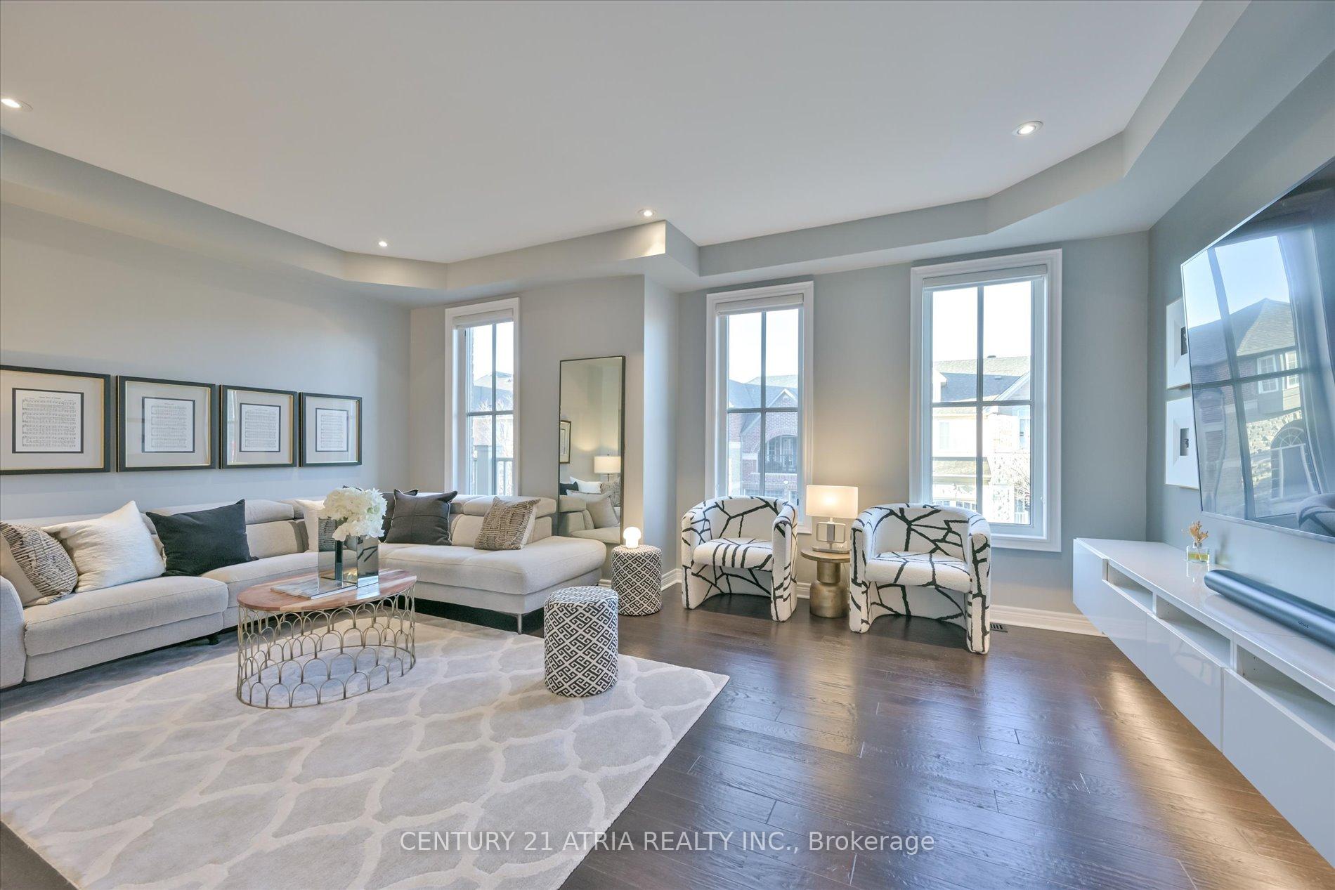 Photo 5 of 13 Earnshaw Drive, Markham, Victoria Square — HOMEH