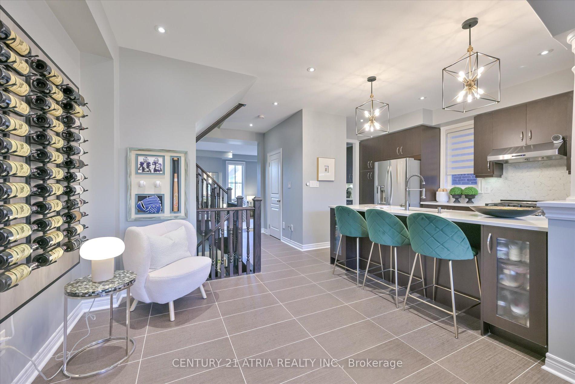 Photo 11 of 13 Earnshaw Drive, Markham, Victoria Square — HOMEH