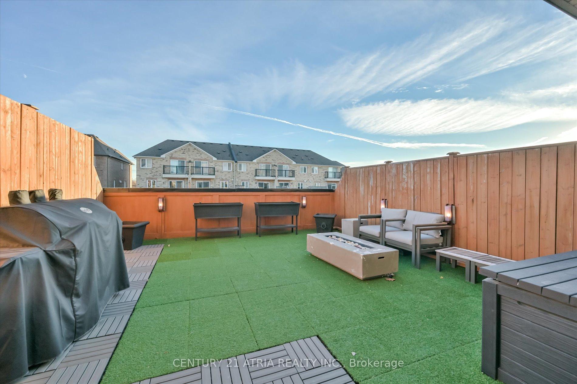 Photo 36 of 13 Earnshaw Drive, Markham, Victoria Square — HOMEH