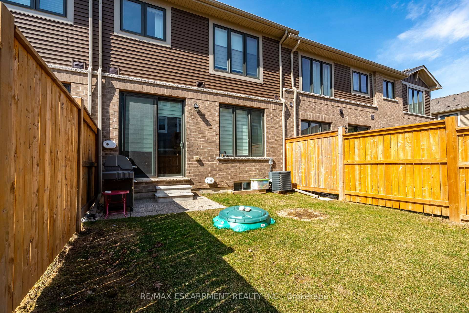 Photo 41 of 66 Pelican Lane, Hamilton, Vincent — HOMEH