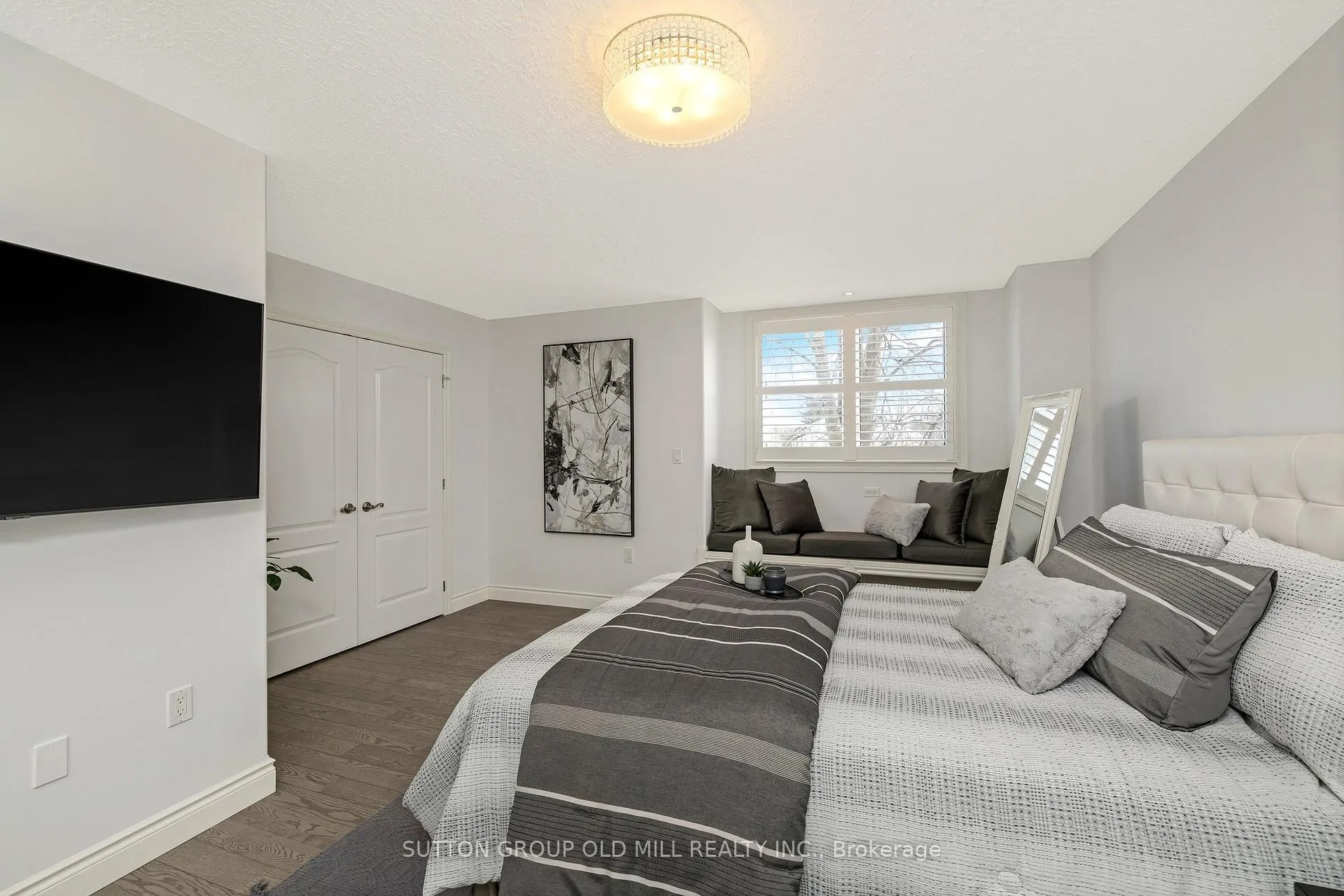 Photo 32 of 17 Miller Drive, Hamilton, Ancaster — HOMEH