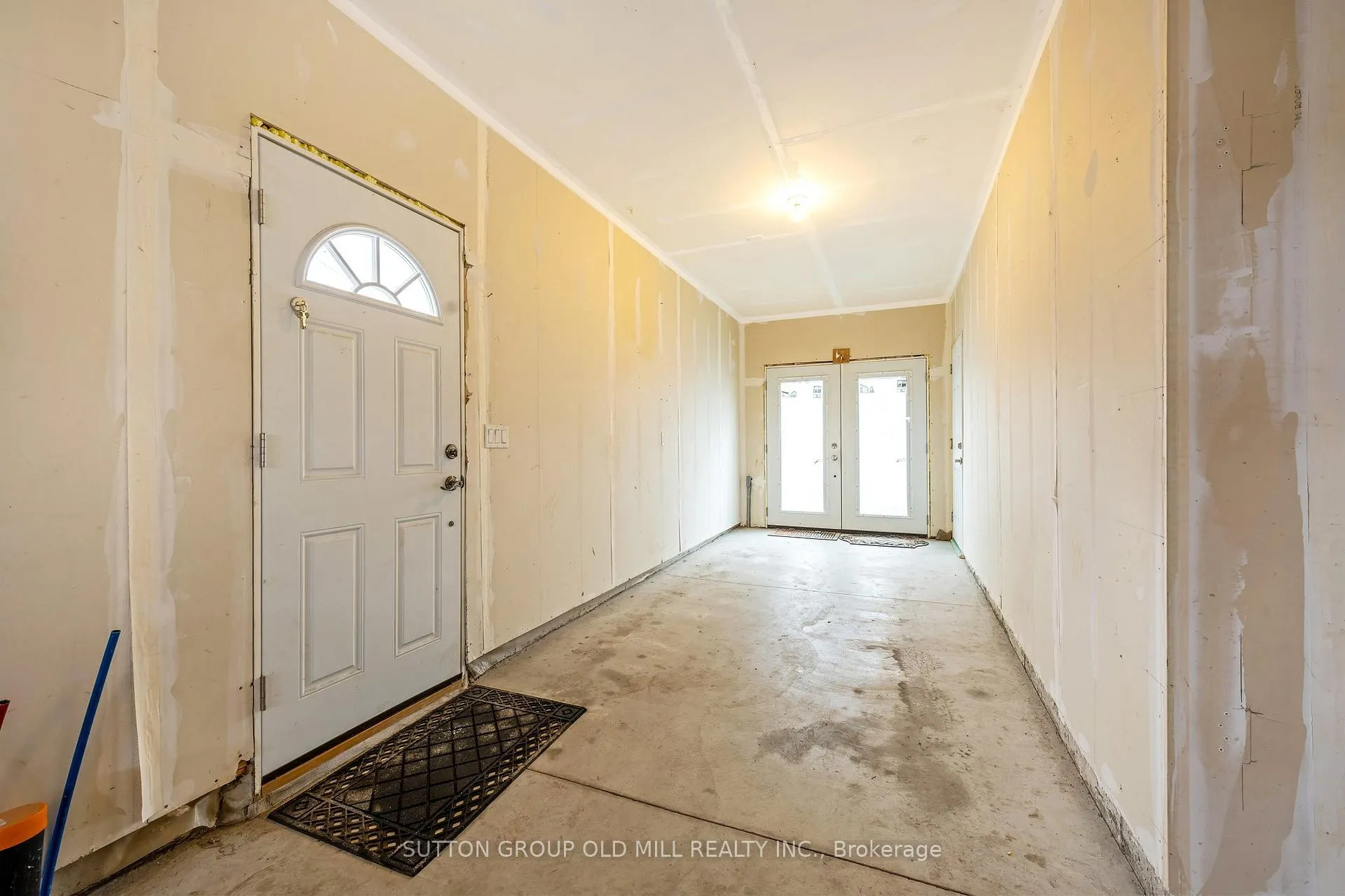 Photo 43 of 17 Miller Drive, Hamilton, Ancaster — HOMEH