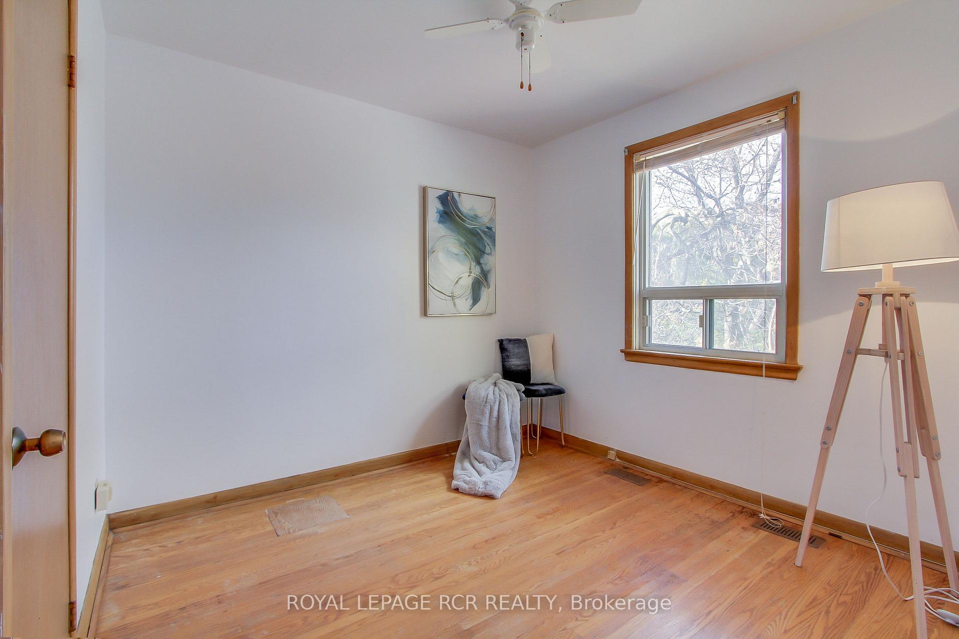 Photo 21 of 32 Graylee Avenue, Scarborough, Eglinton East — HOMEH