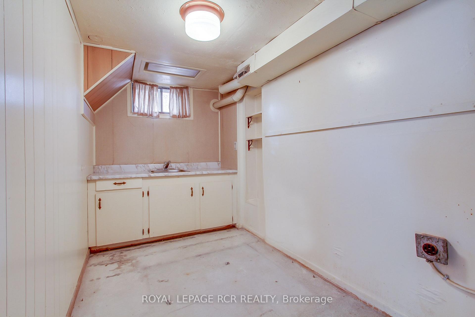 Photo 29 of 32 Graylee Avenue, Scarborough, Eglinton East — HOMEH