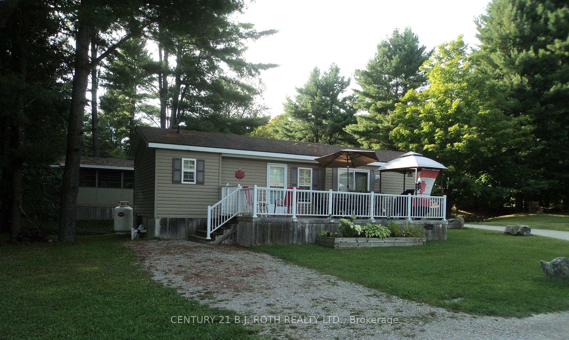 Front of Unit 99, 1082 Shamrock Marina Road