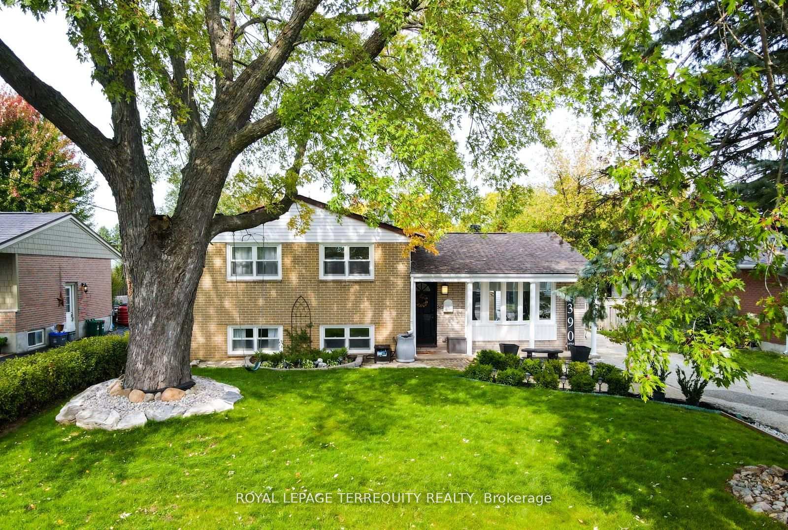 Photo 37 of 390 Little Avenue, Barrie, Allandale — HOMEH