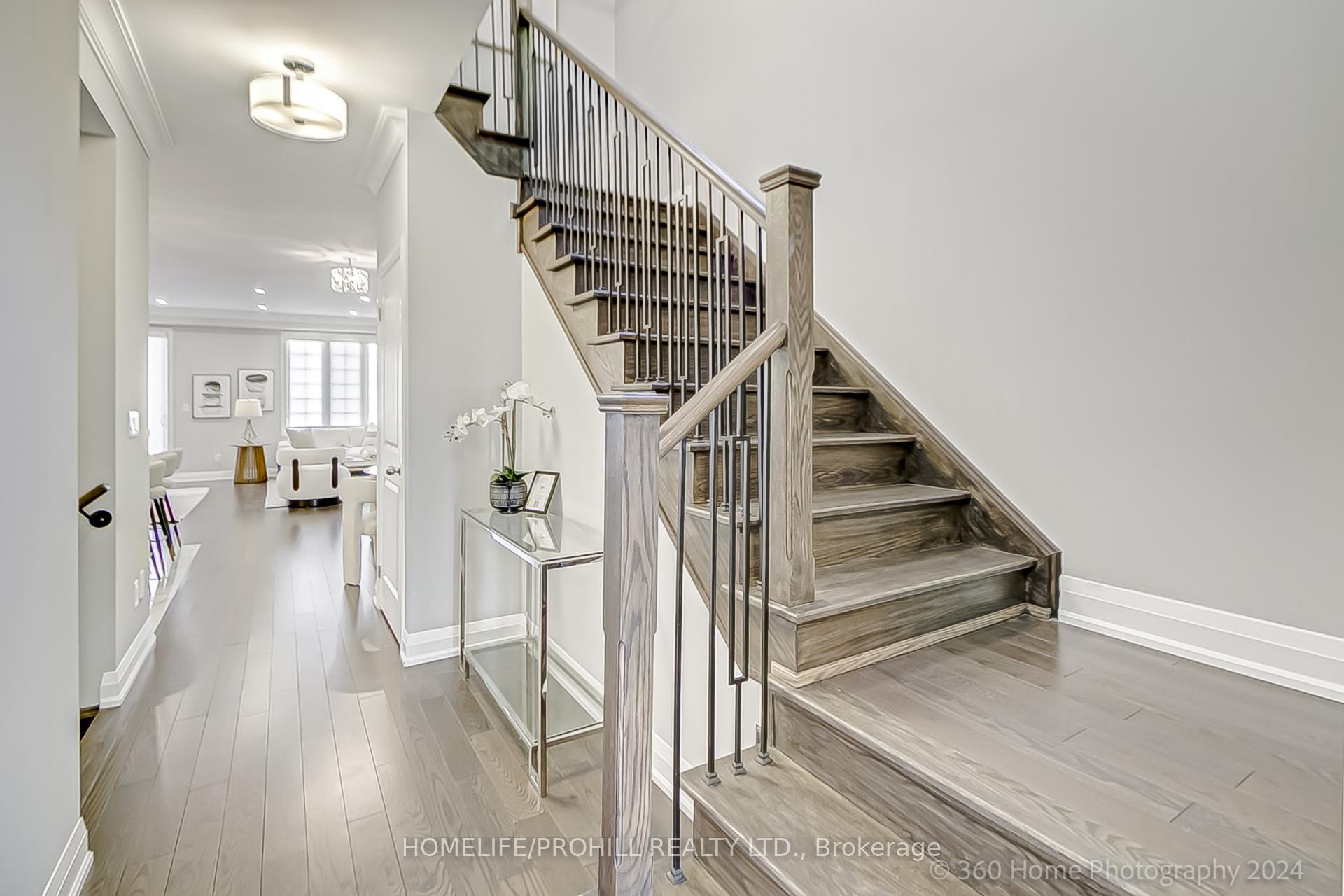 Photo 10 of 120 Ian Baron Avenue, Markham, Village Green-South Unionville — HOMEH