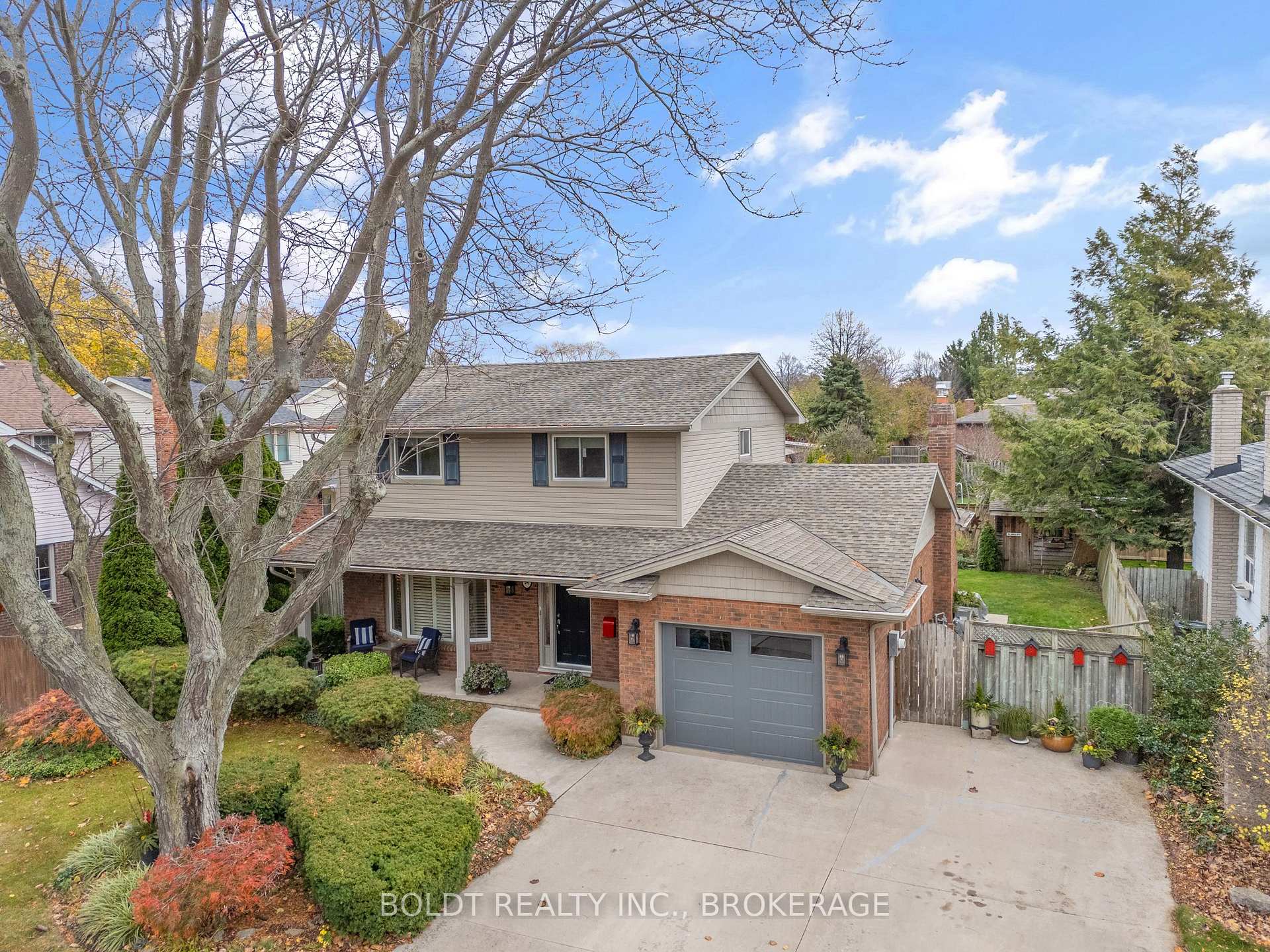 Photo 1 of 54 Belair Drive, St. Catharines, Port Dalhousie — HOMEH