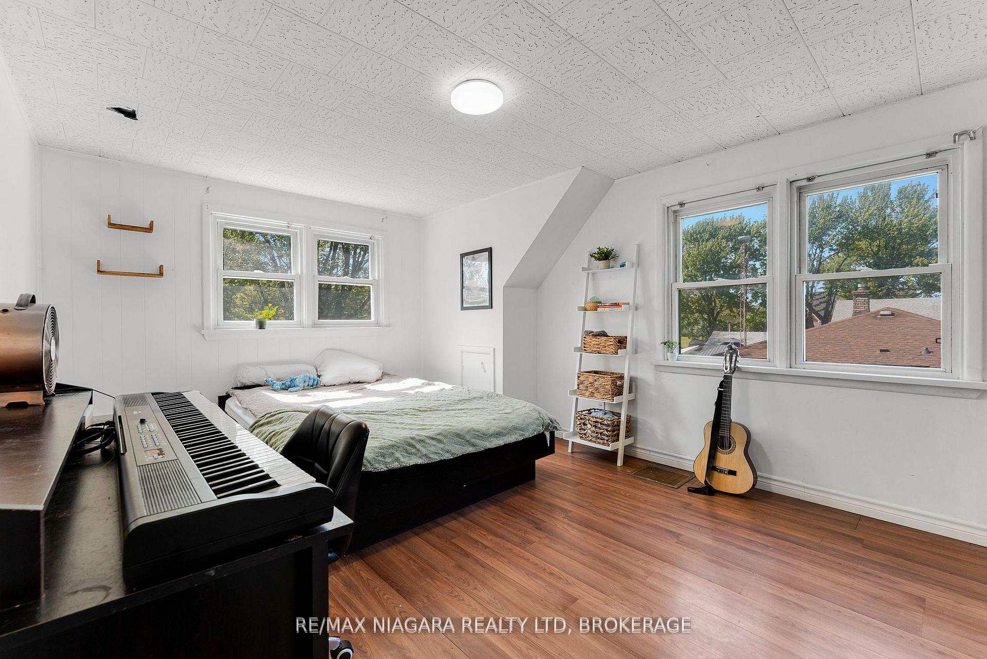 Photo 25 of 958 Silver Bay Road, Port Colborne, Sherkston — HOMEH