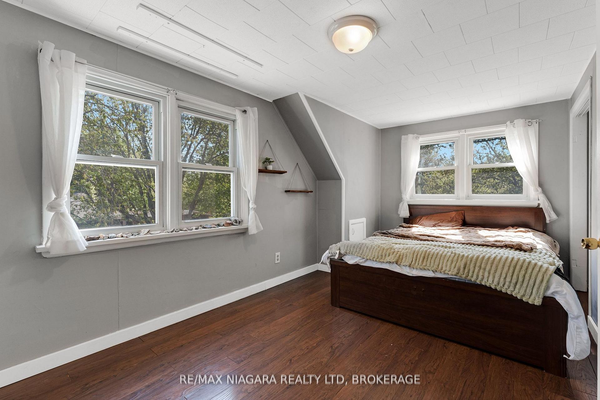 Photo 21 of 958 Silver Bay Road, Port Colborne, Sherkston — HOMEH