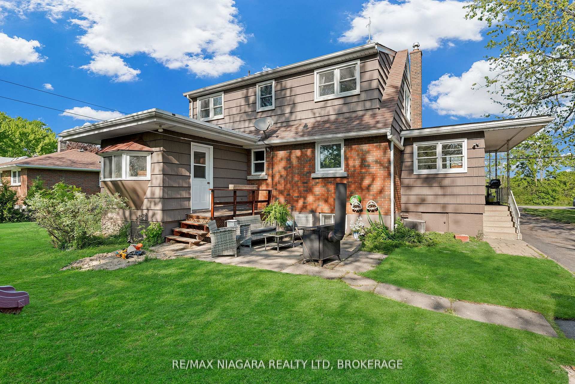 Photo 27 of 958 Silver Bay Road, Port Colborne, Sherkston — HOMEH
