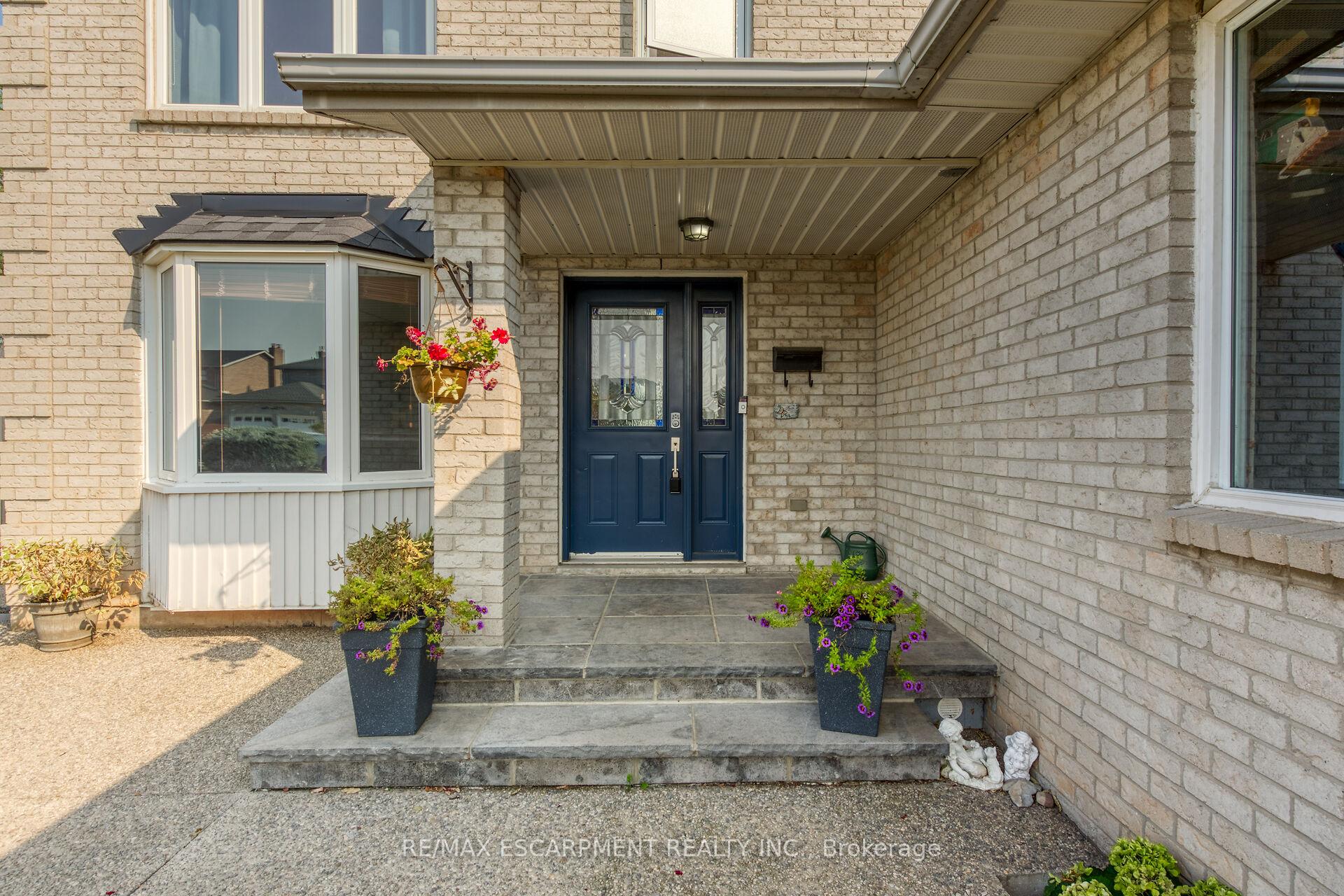 Photo 38 of 113 Valera Drive, Hamilton, Stoney Creek — HOMEH