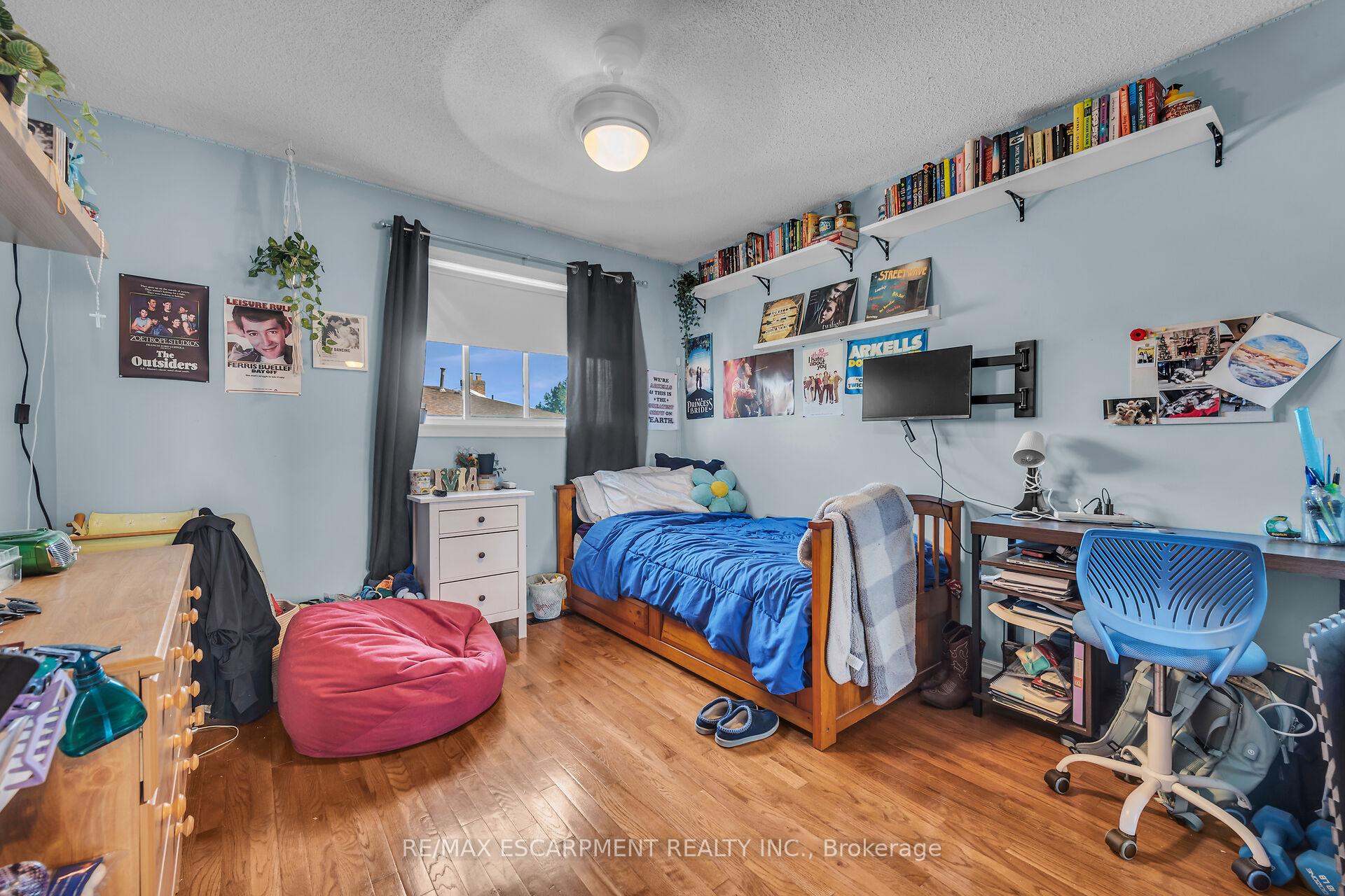 Photo 31 of 113 Valera Drive, Hamilton, Stoney Creek — HOMEH