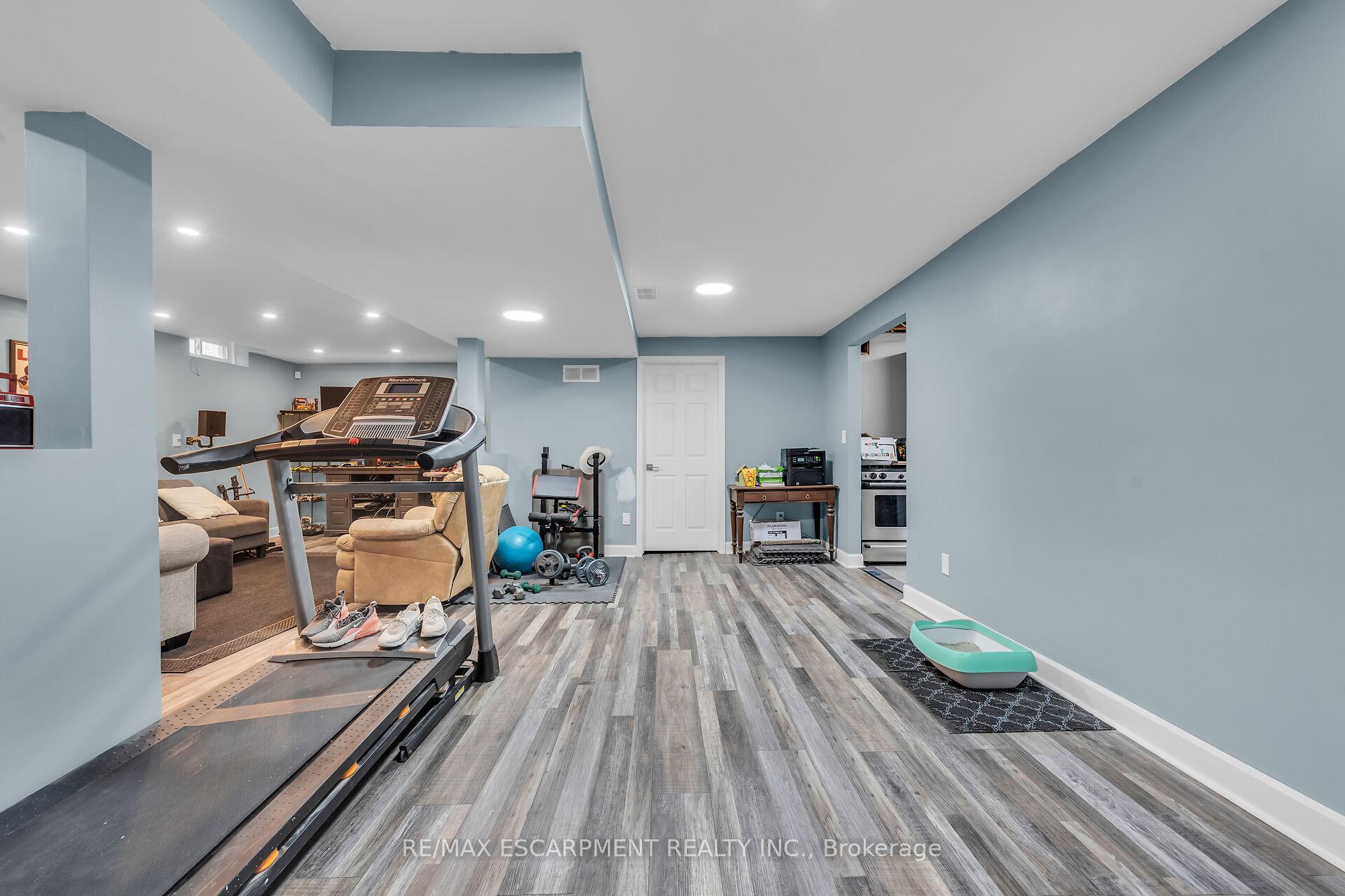 Photo 40 of 113 Valera Drive, Hamilton, Stoney Creek — HOMEH
